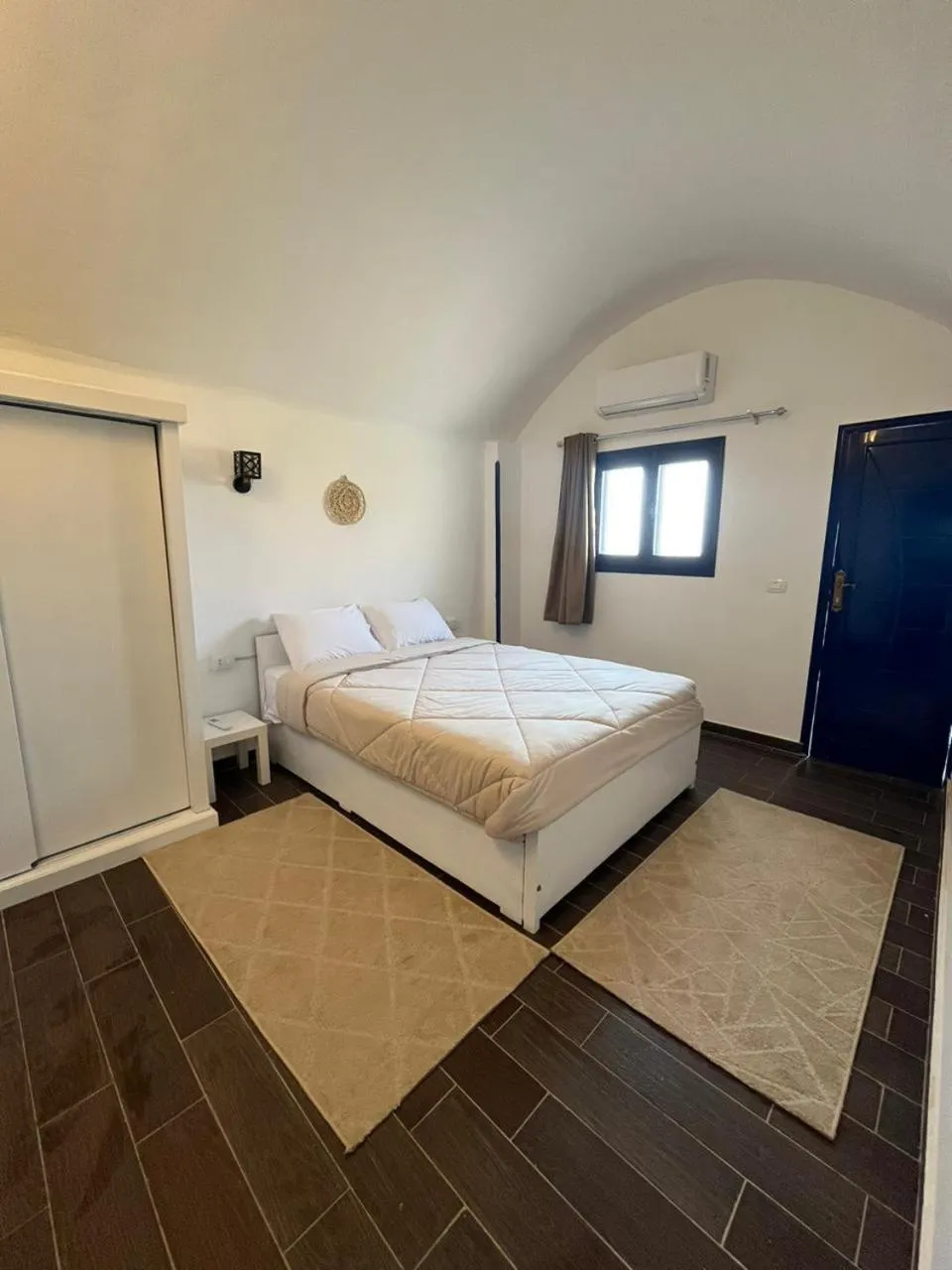 Bedroom, Bed in Sharqotel Luxor