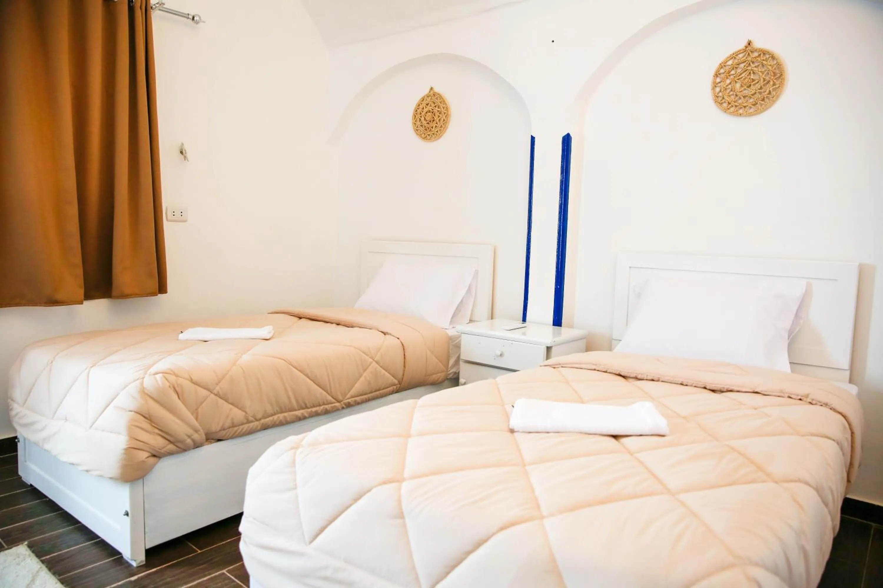 Bedroom, Bed in Sharqotel Luxor