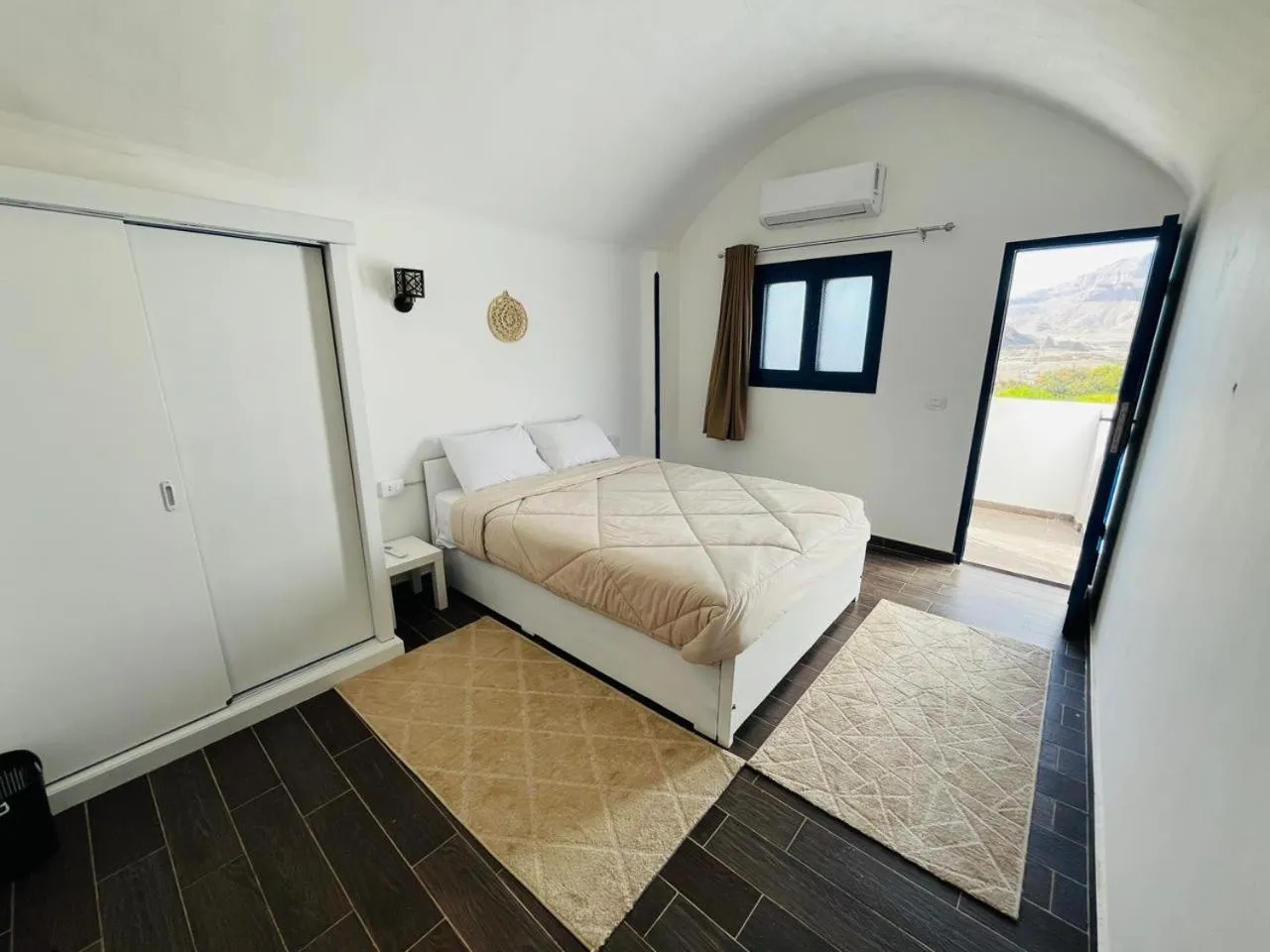 Bed in Sharqotel Luxor