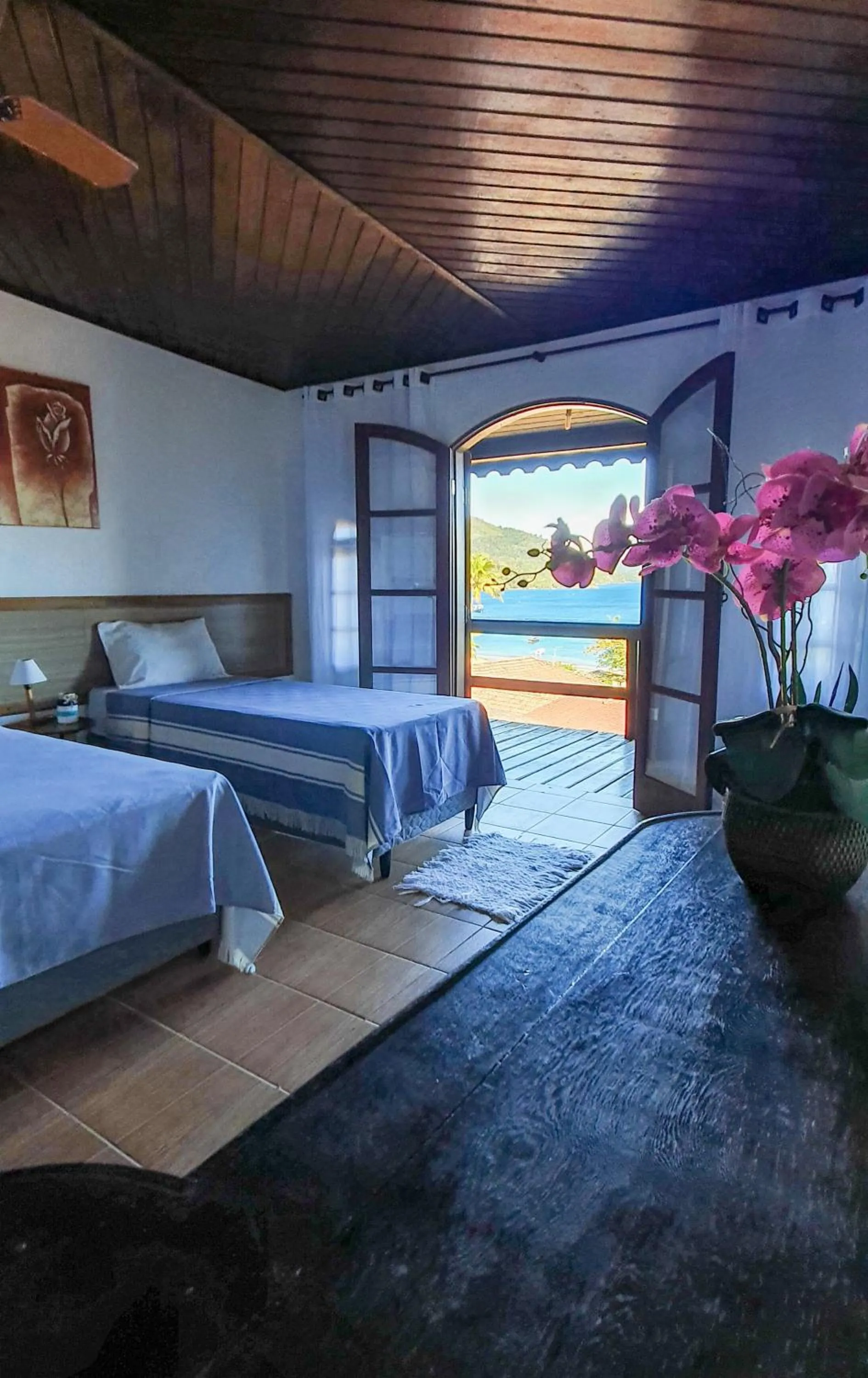 Photo of the whole room, Bed in Pousada Três Coqueiros