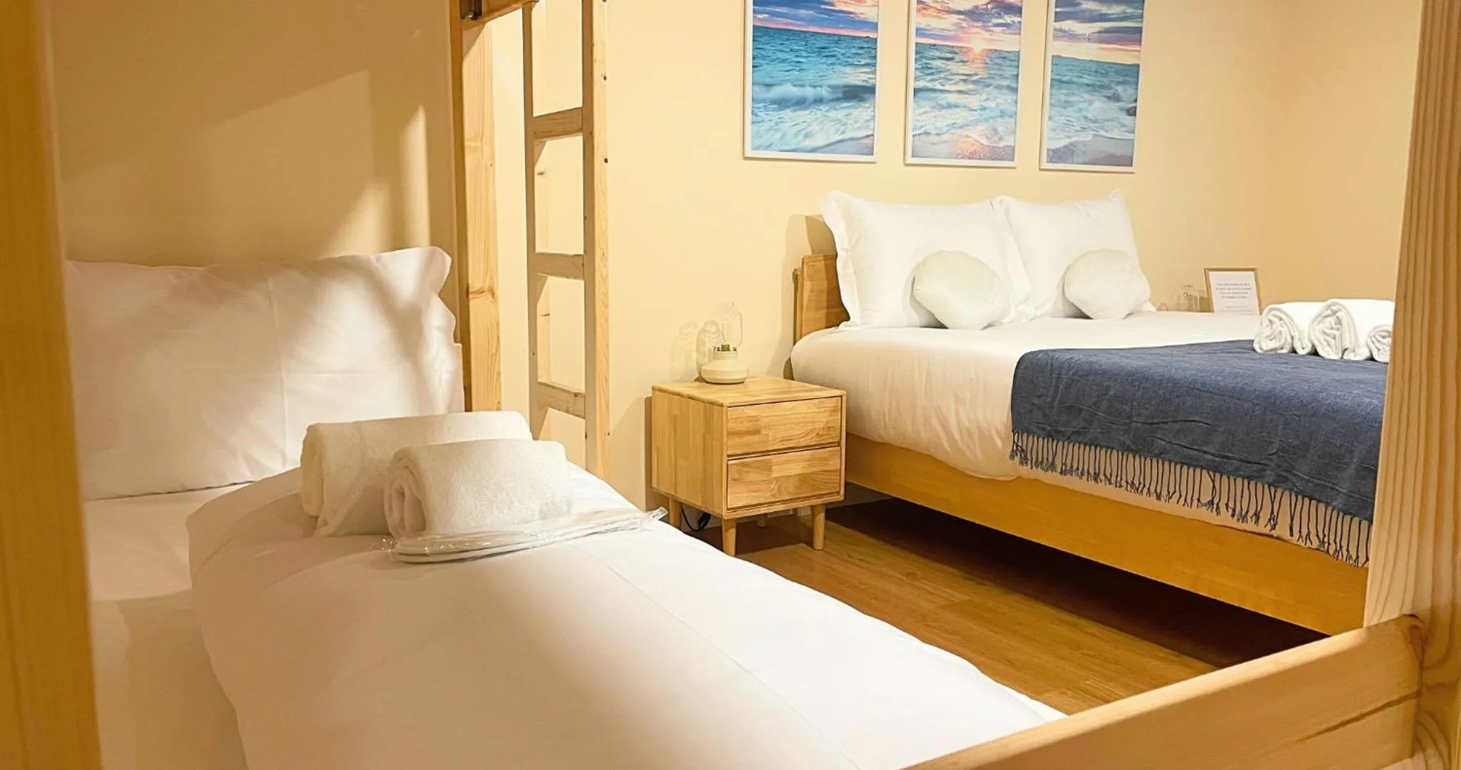 Quadruple Room in Art 4 You Carcavelos Suites