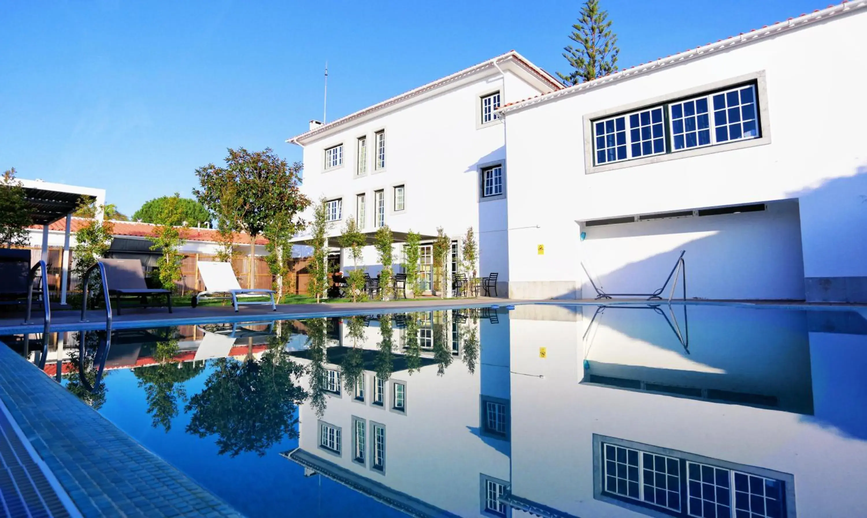 Art 4 You Carcavelos Suites Art 4 You Carcavelos Suites