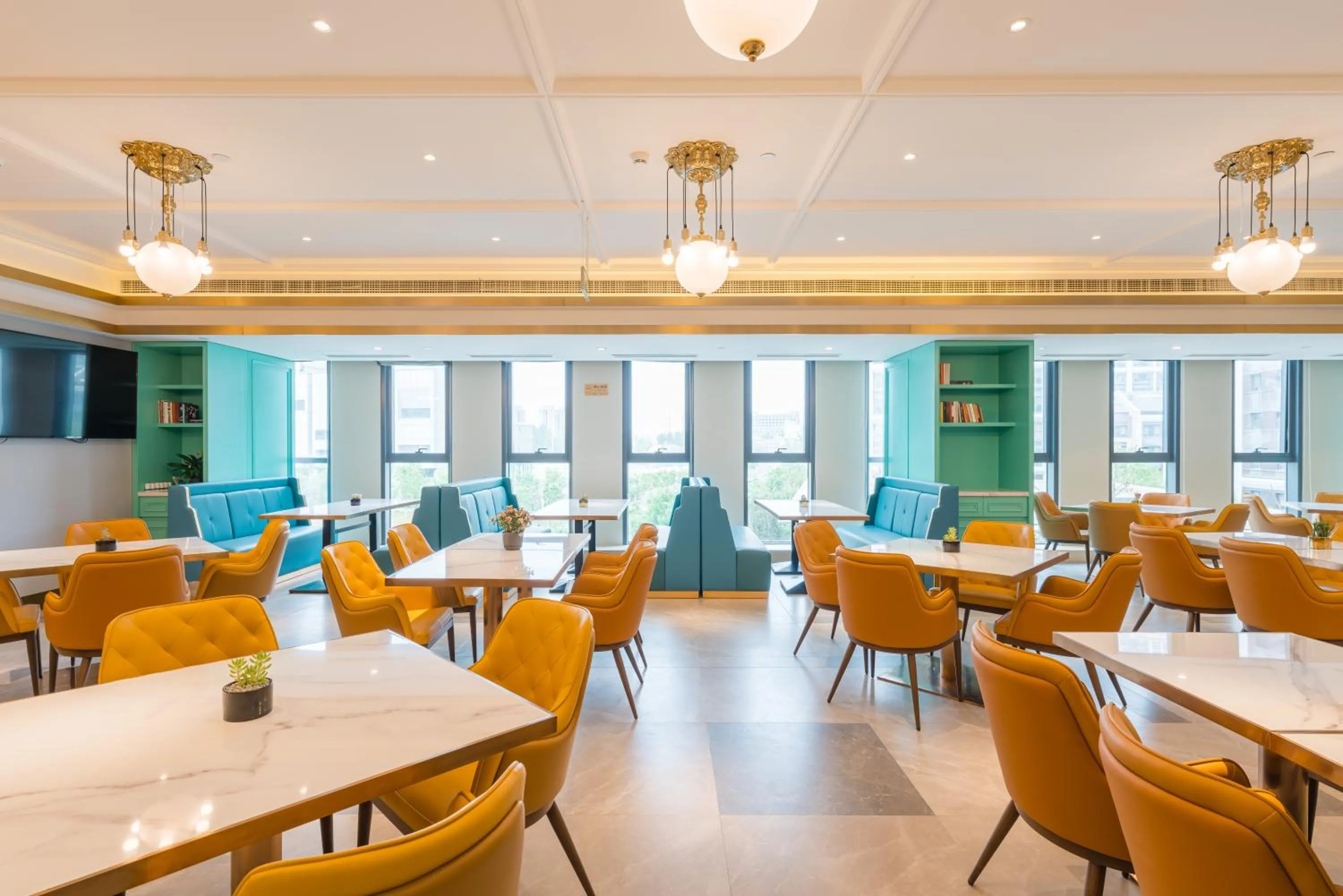 Atour Hotel Beijing You'anmen West Tieying Subway Station