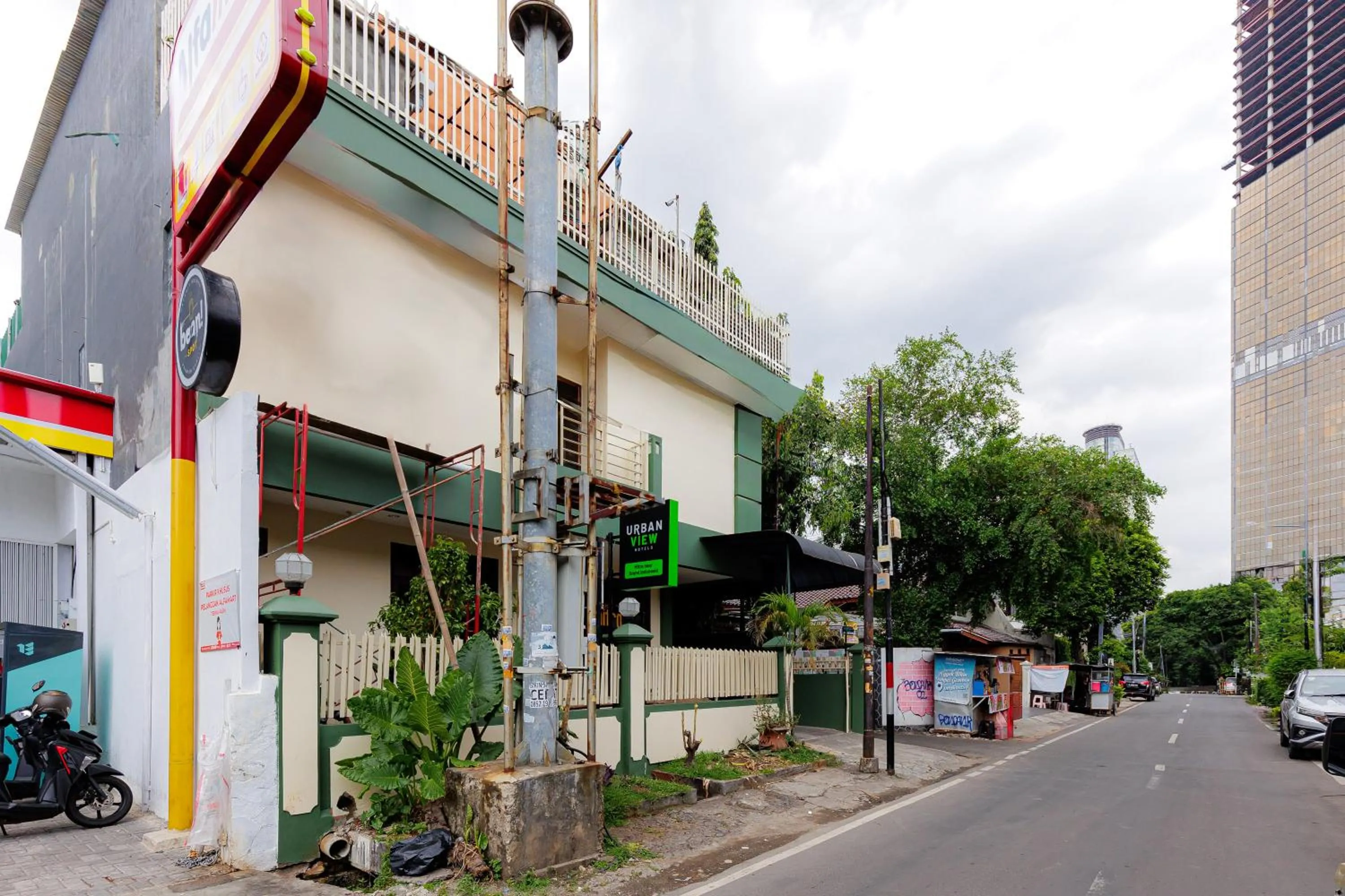 Property building in Urbanview Hotel Mitra near Grand Indonesia
