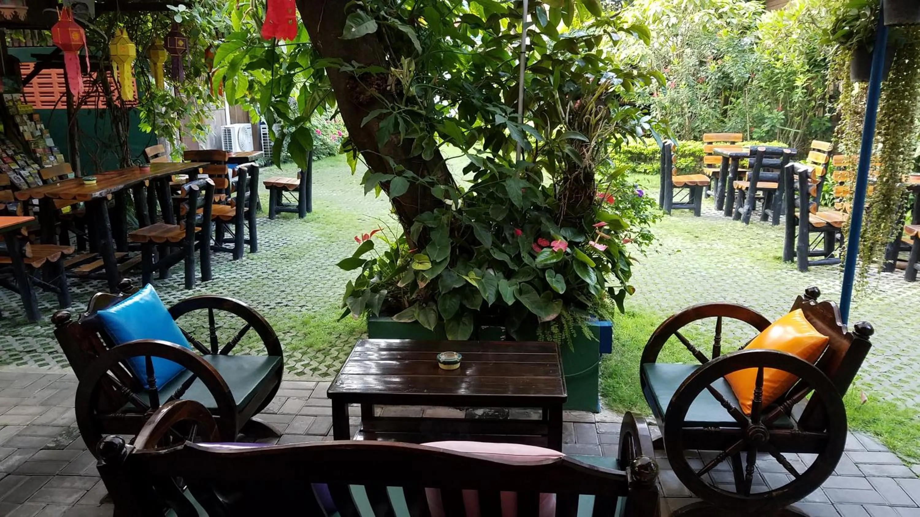 Seating area in Siriwan Hostel