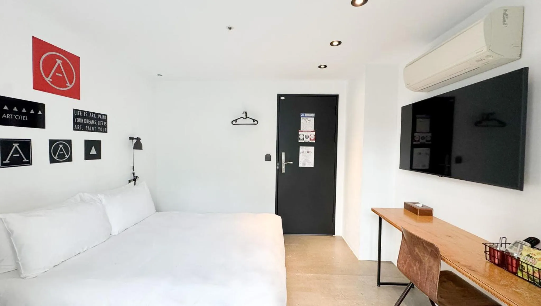 Bedroom, Bed in ART'OTEL Ximending TAIPEI