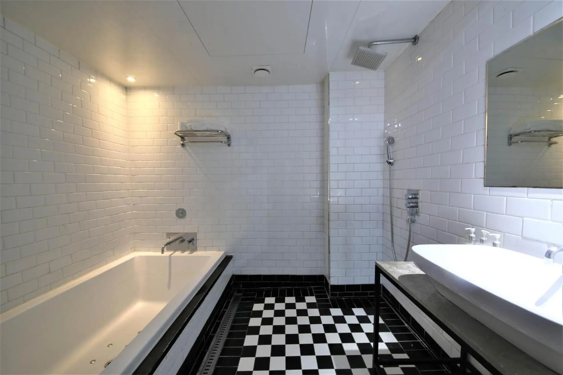 Seomyeon Hound Hotel 1st Street