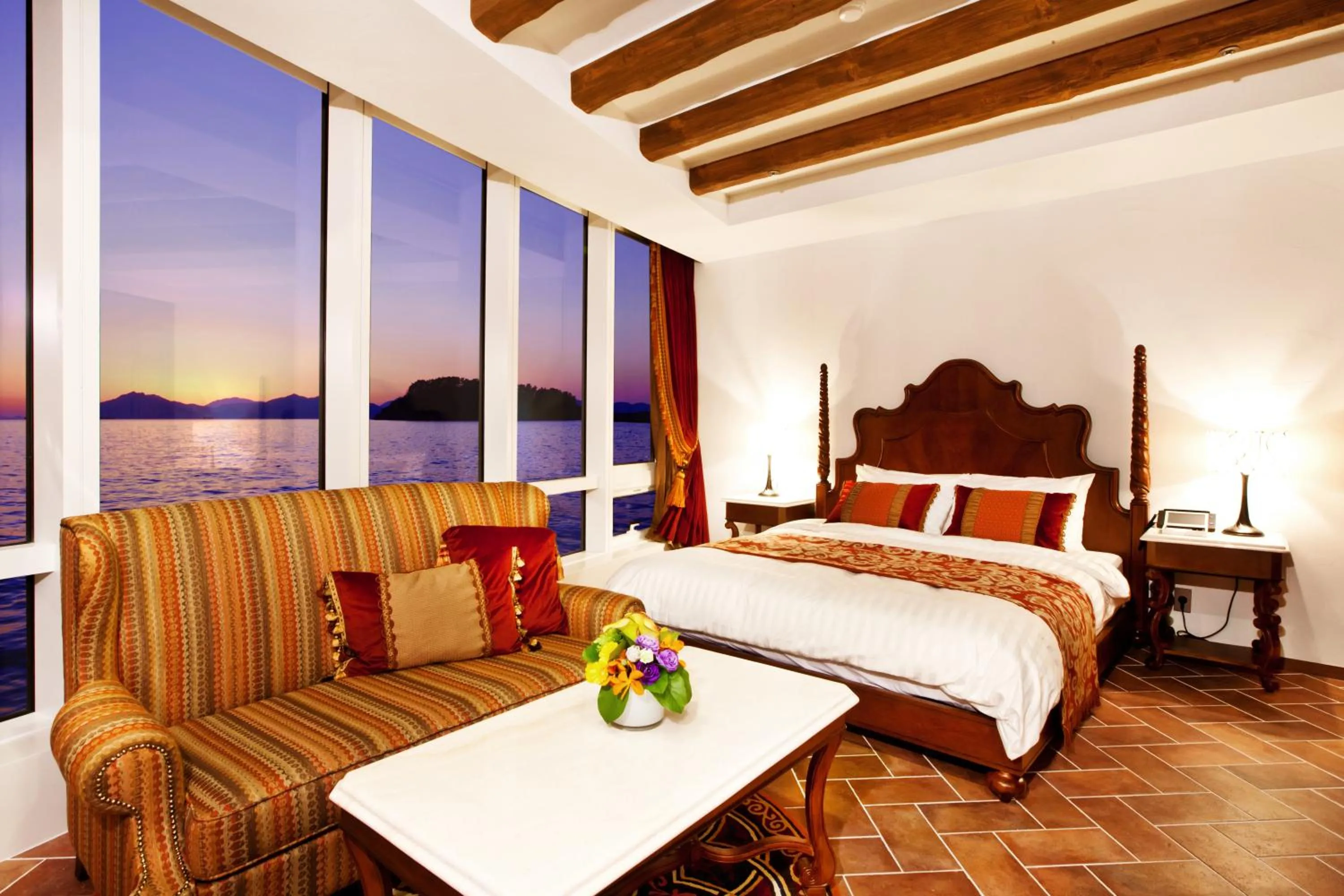 Bed in Sono Calm Yeosu