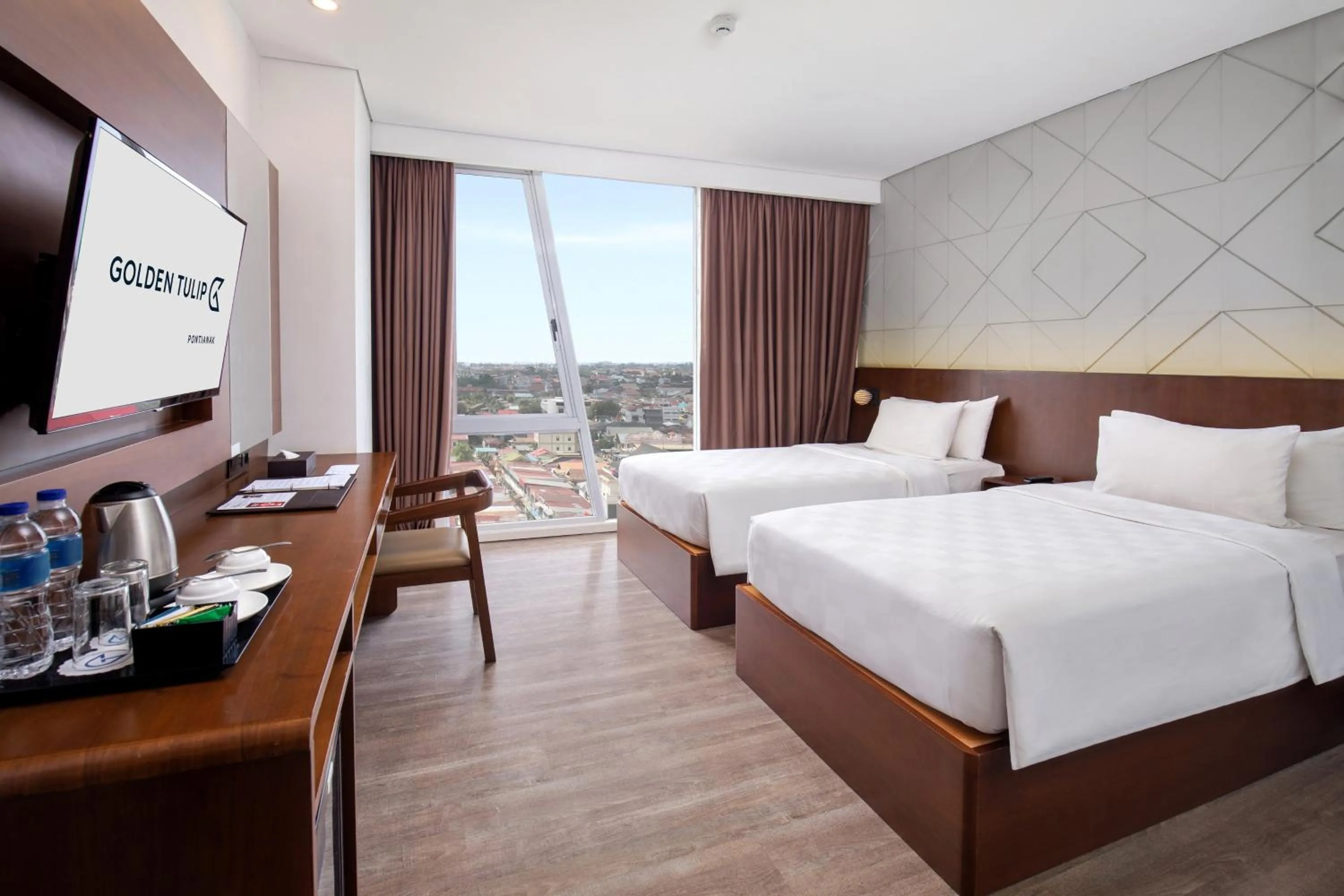 Bed in Golden Tulip Pontianak