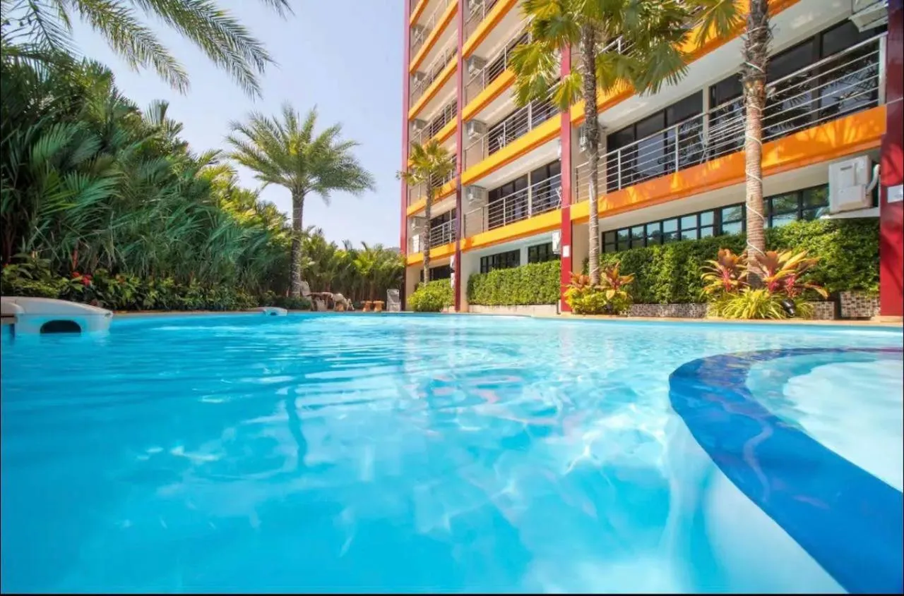 Nai Harn Condominium