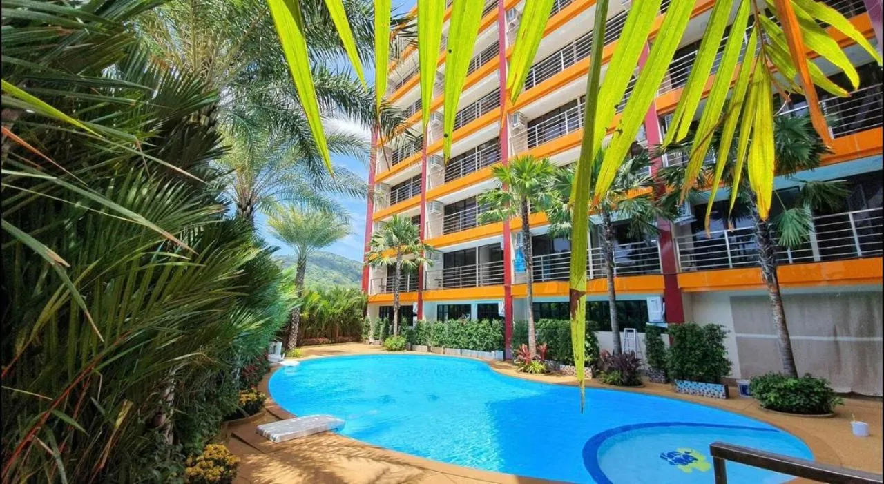 Nai Harn Condominium