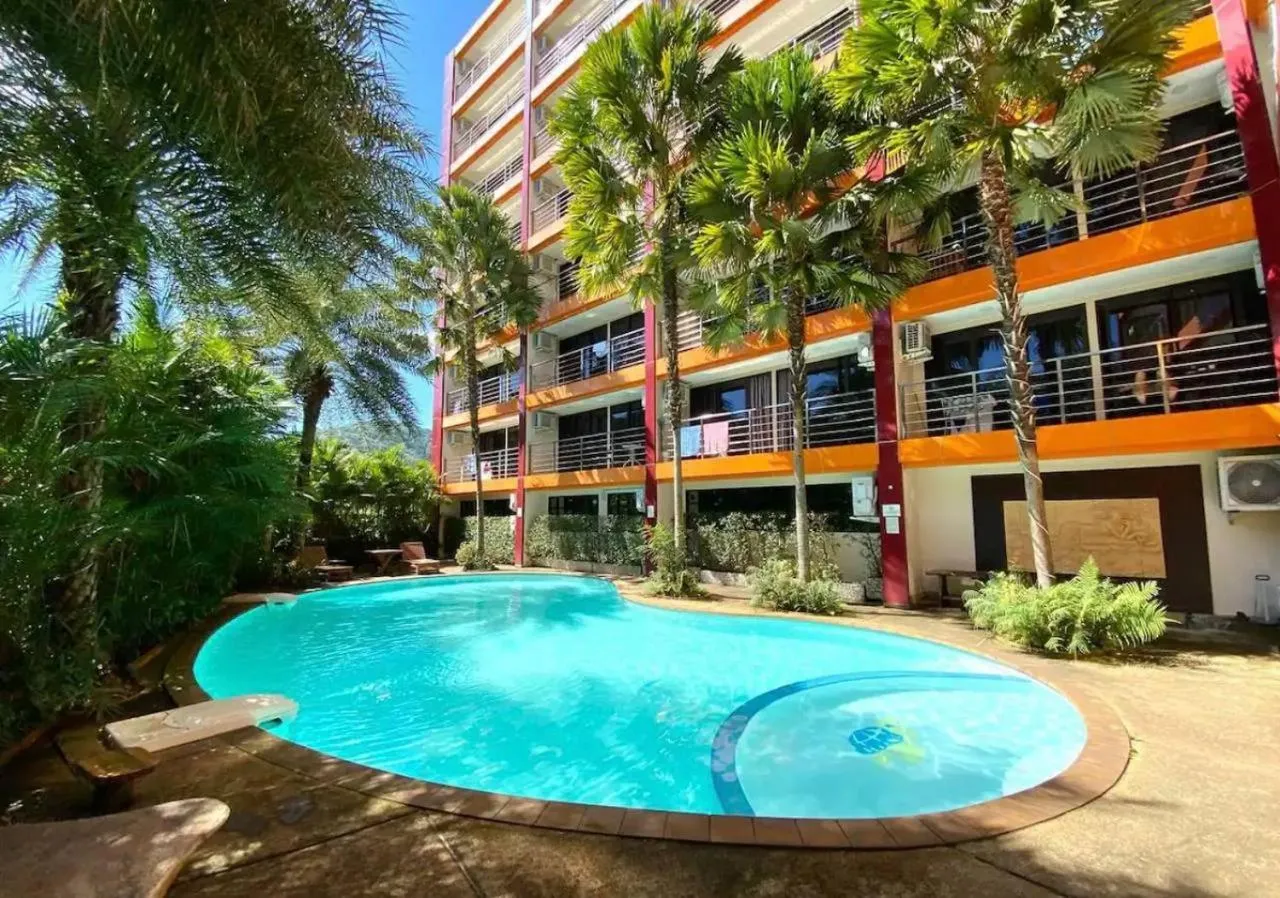 Nai Harn Condominium