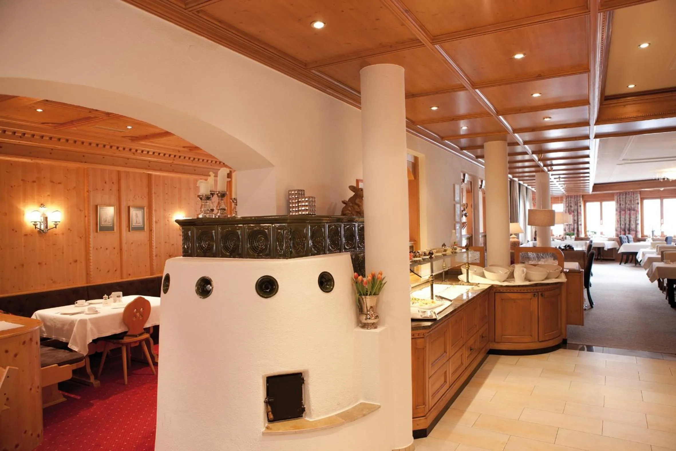 Restaurant/places to eat in Lasinga