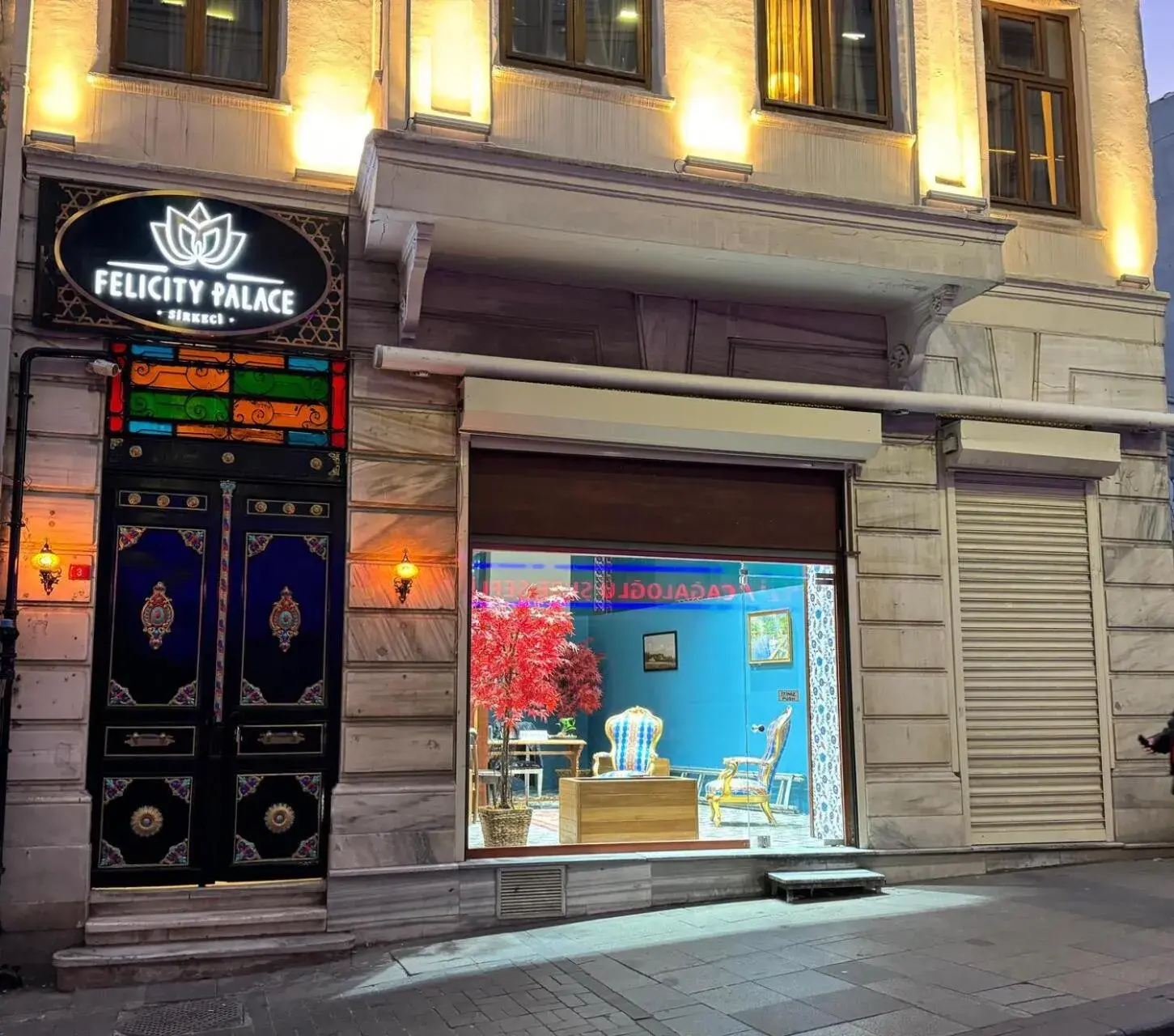 Property building in Felicity Palace Sirkeci Property building in Felicity Palace Sirkeci