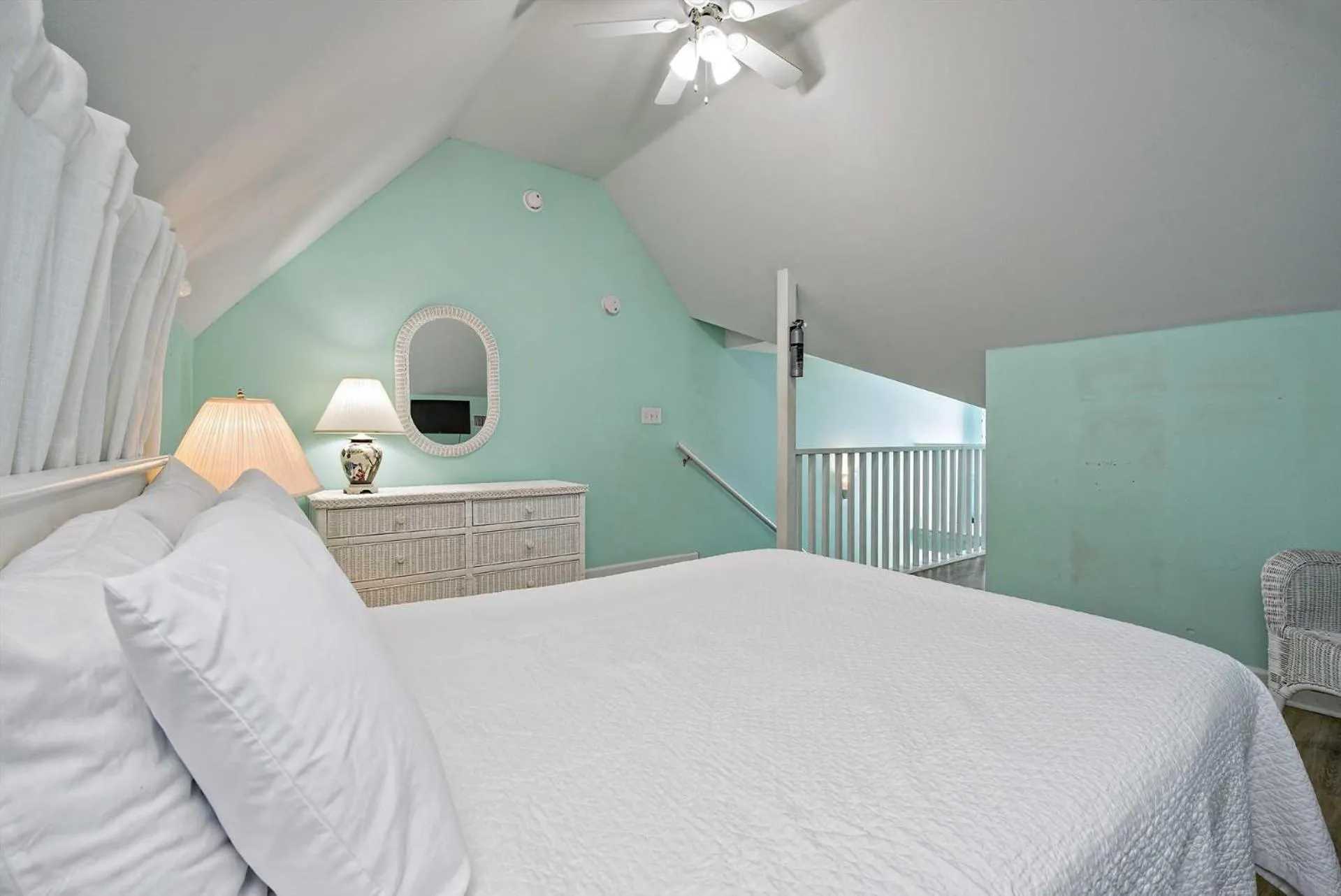 Bed in Mai Tai
