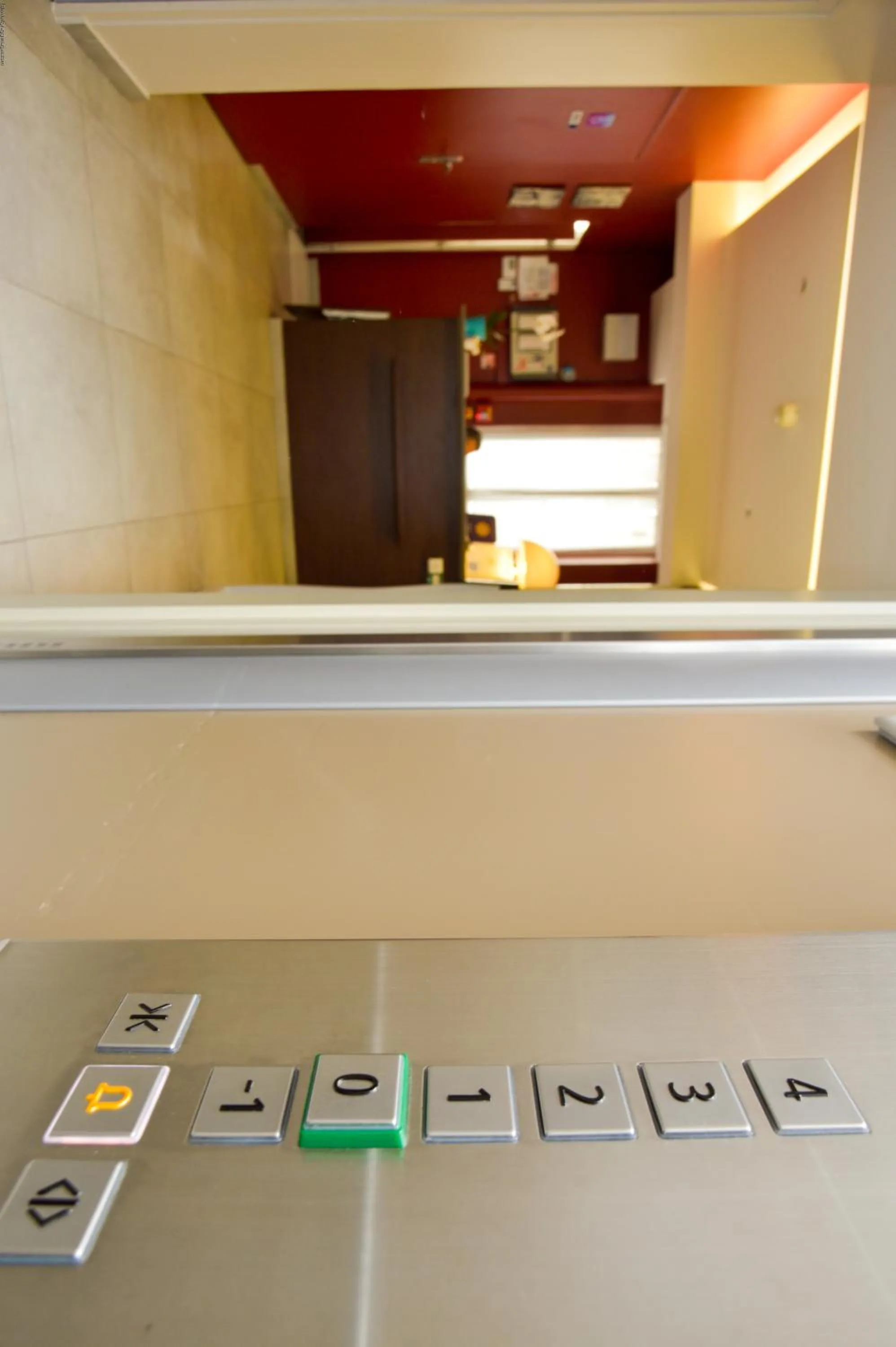 Lobby or reception in Hôtel du Quai de Seine