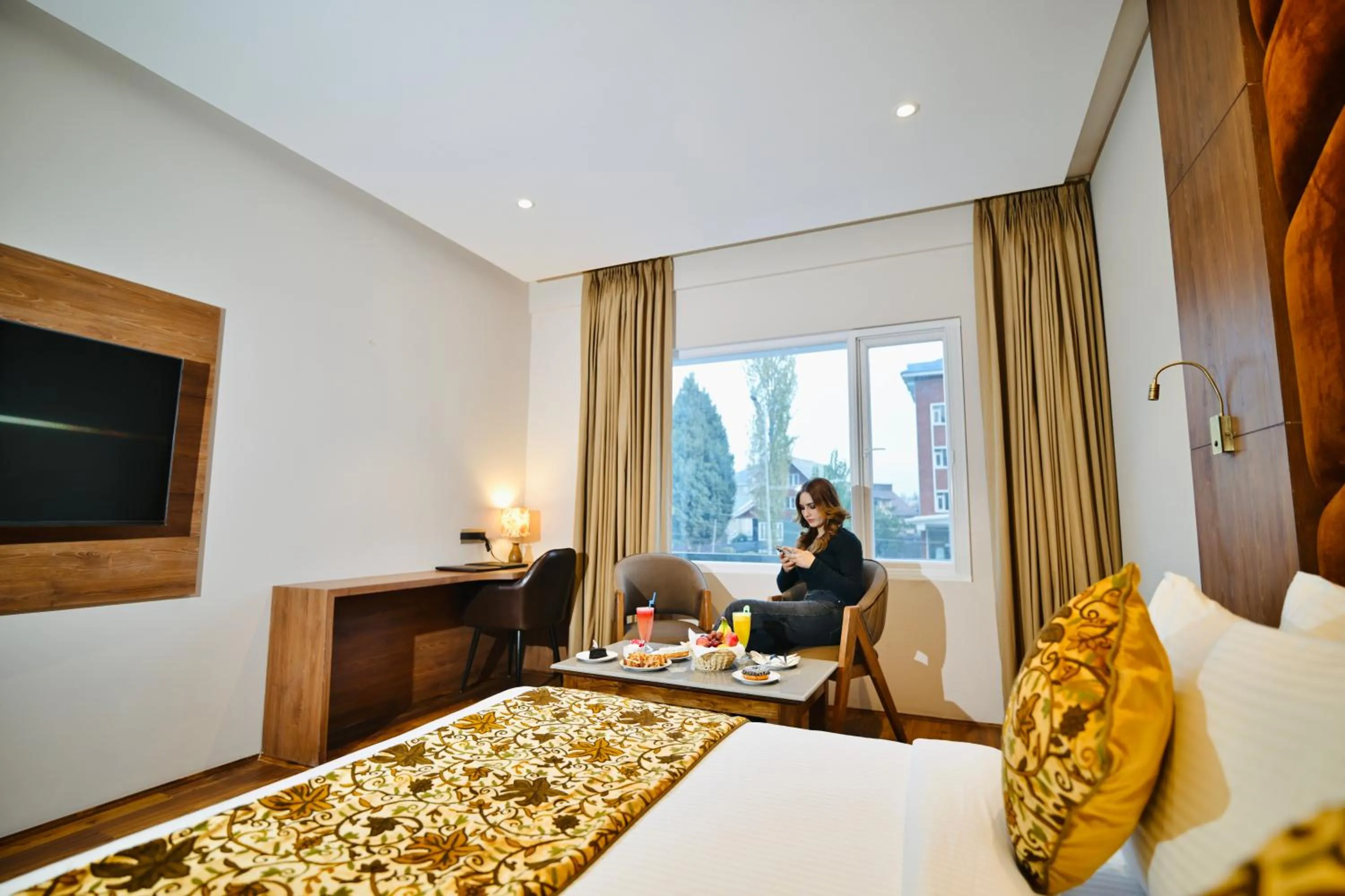 People, Bed in The Olive Hotel Srinagar