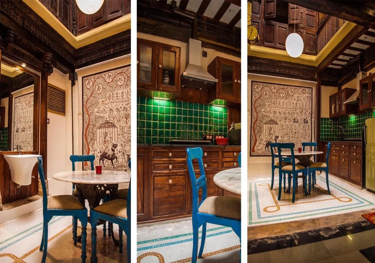 Lounge or bar in Dodhia Haveli