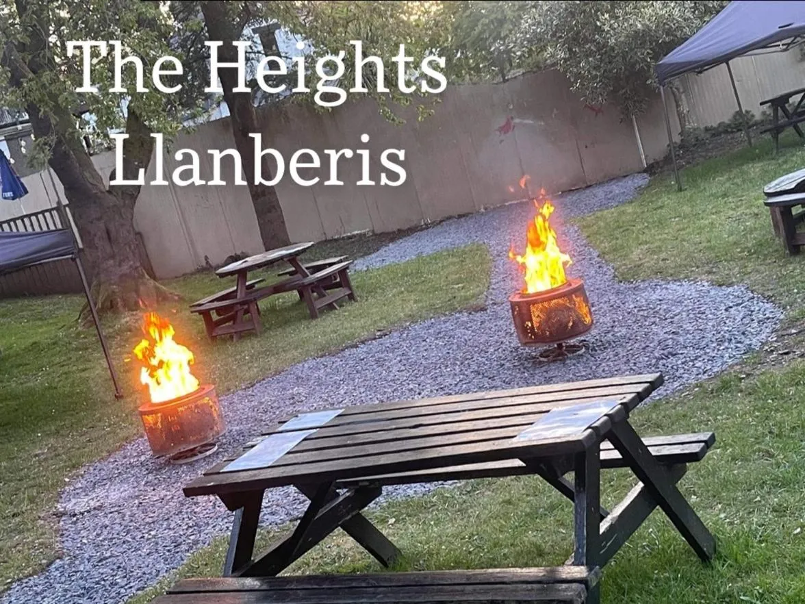 The Heights Bunkhouse