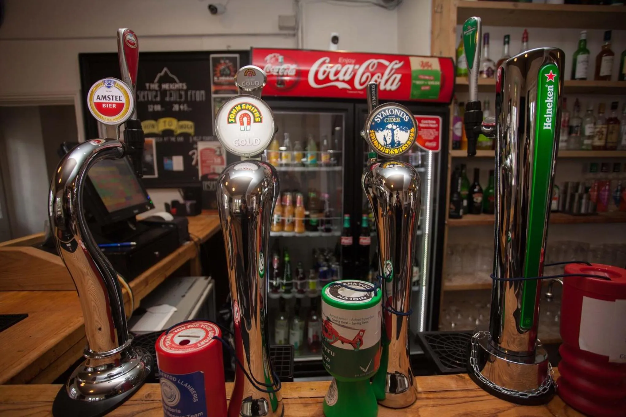 Lounge or bar in The Heights Bunkhouse