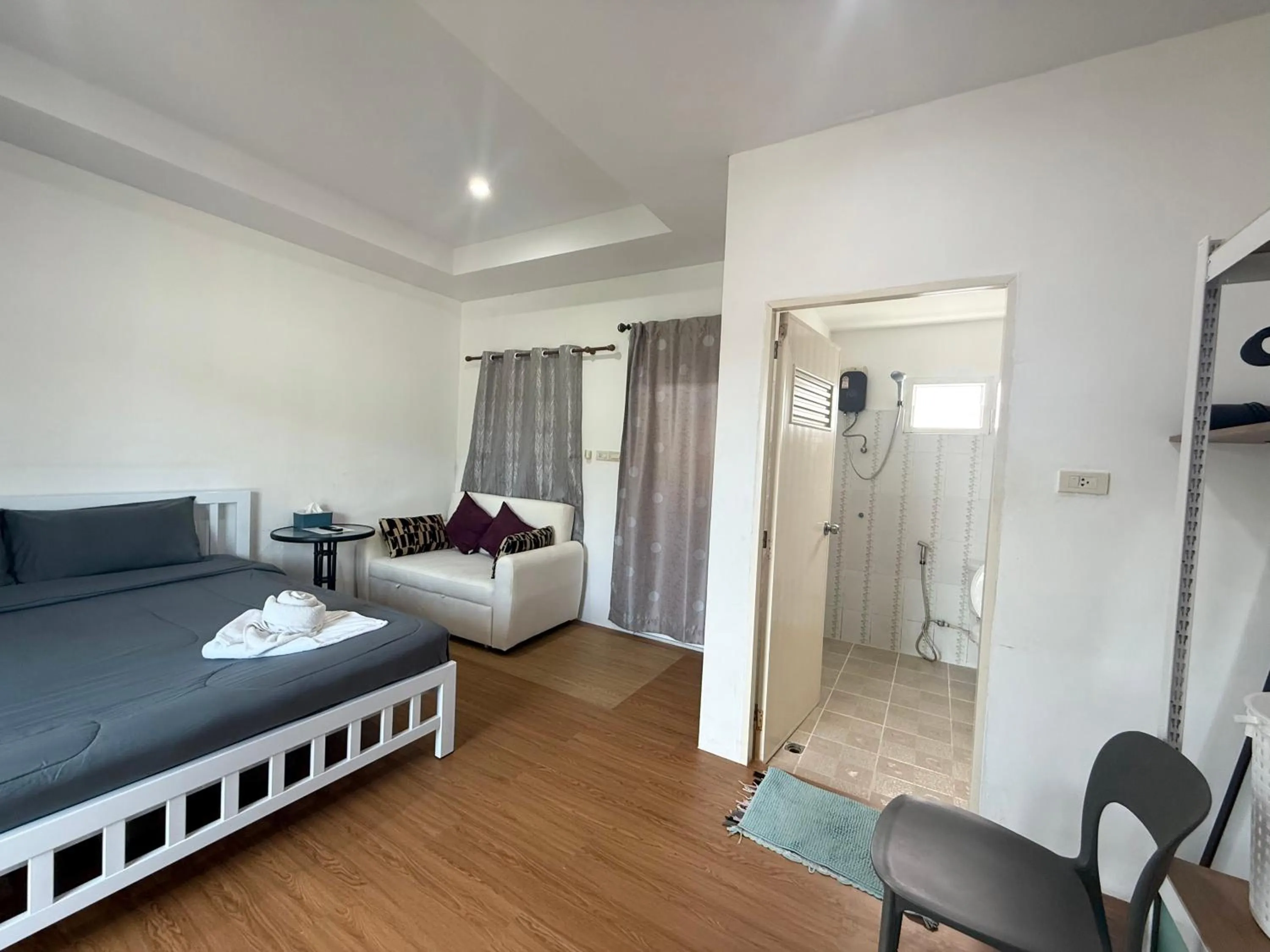 Bed in Bangtao Corner