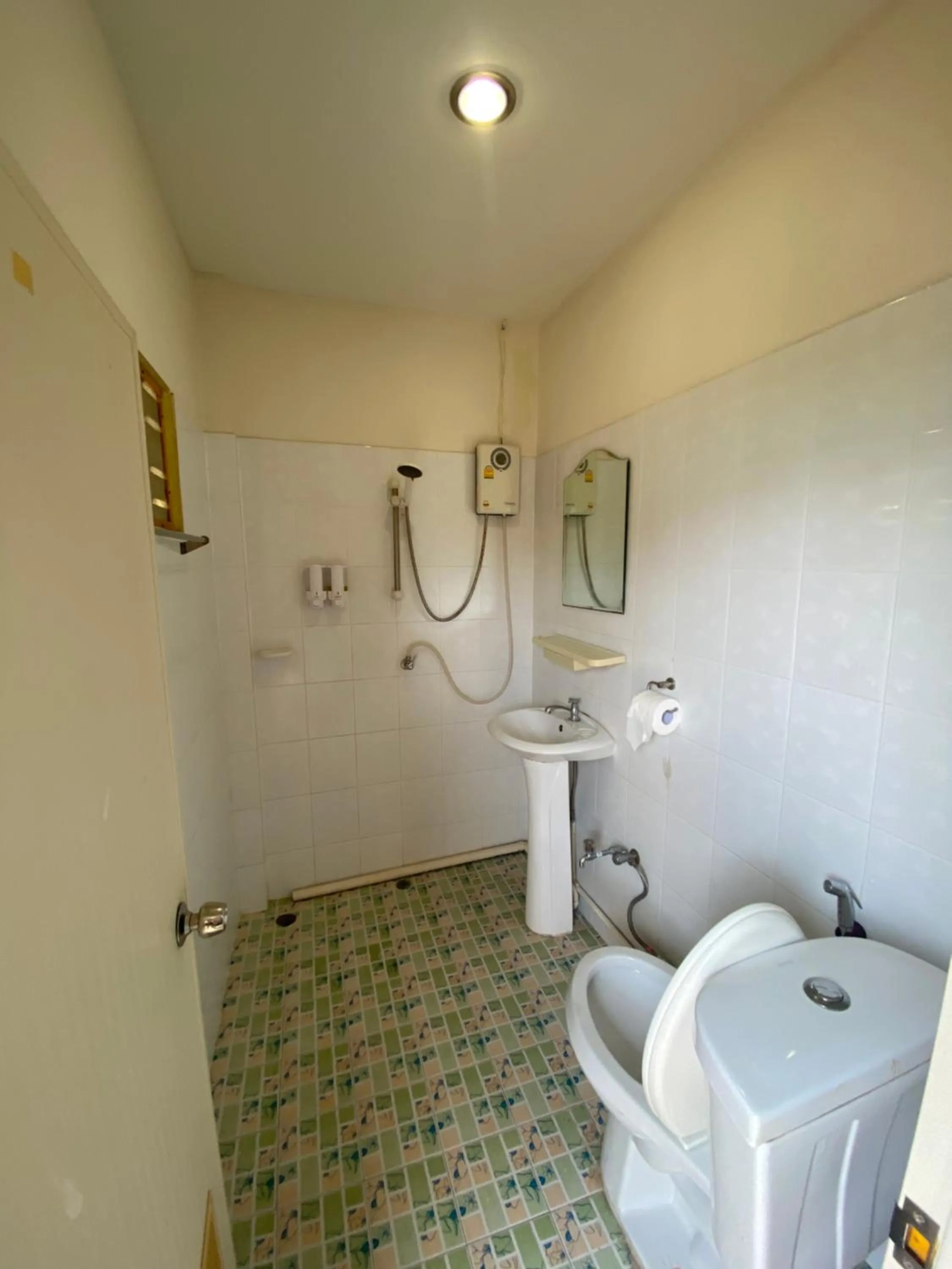 Bathroom in Bangtao Corner