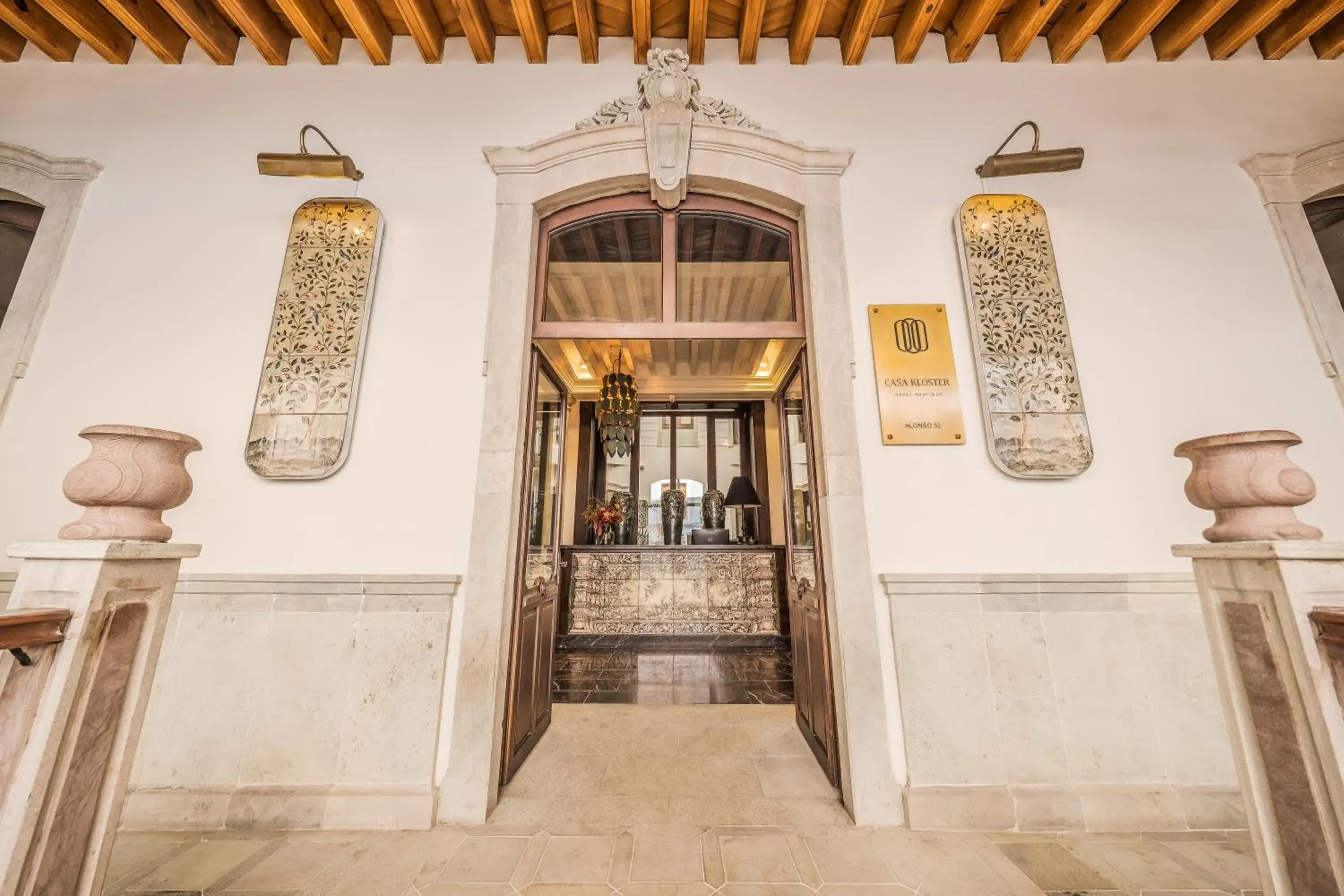 Facade/entrance in Casa Kloster Hotel Boutique Facade/entrance in Casa Kloster Hotel Boutique