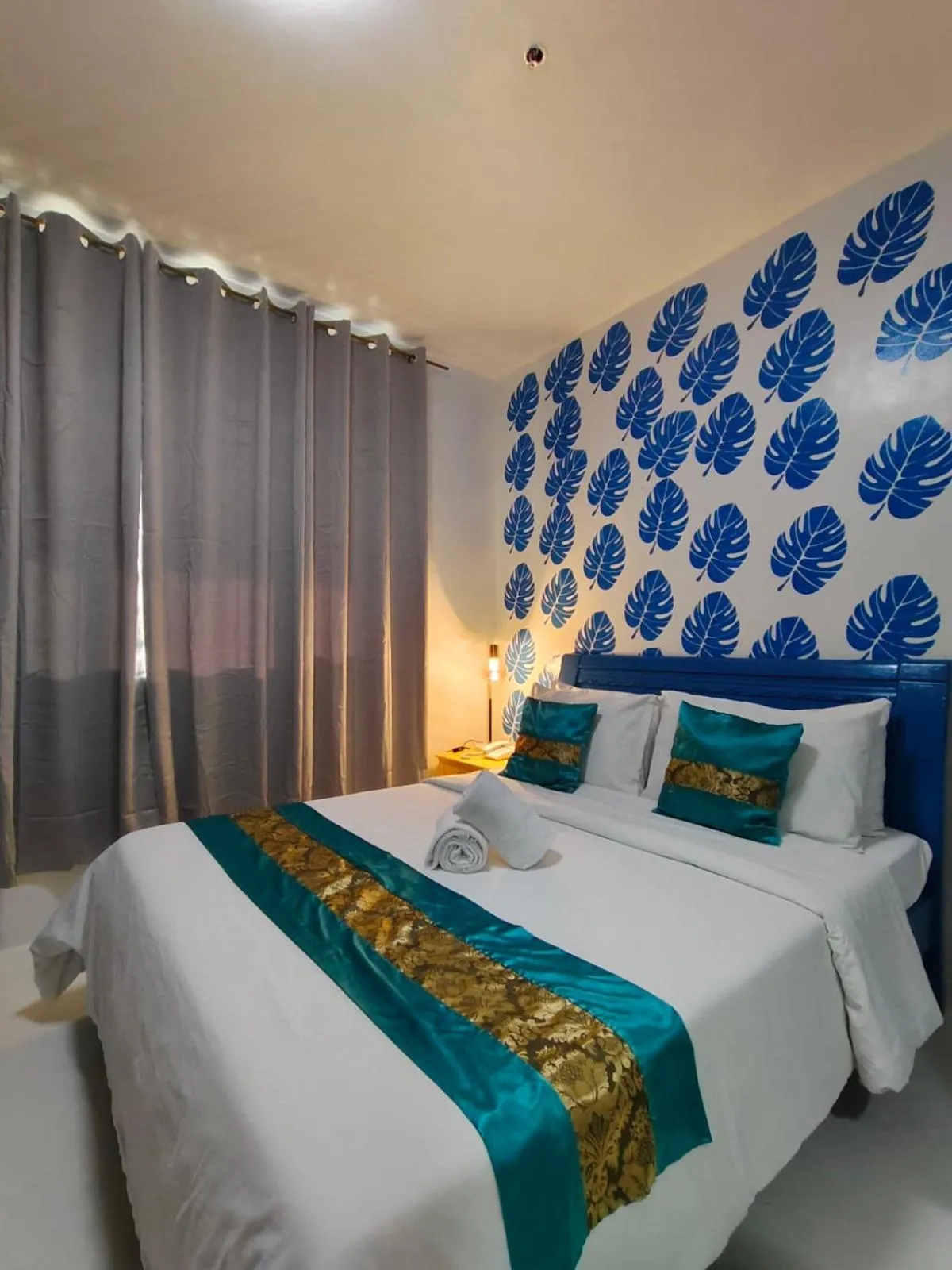 Bed in Northland Resort Hotel Manapla