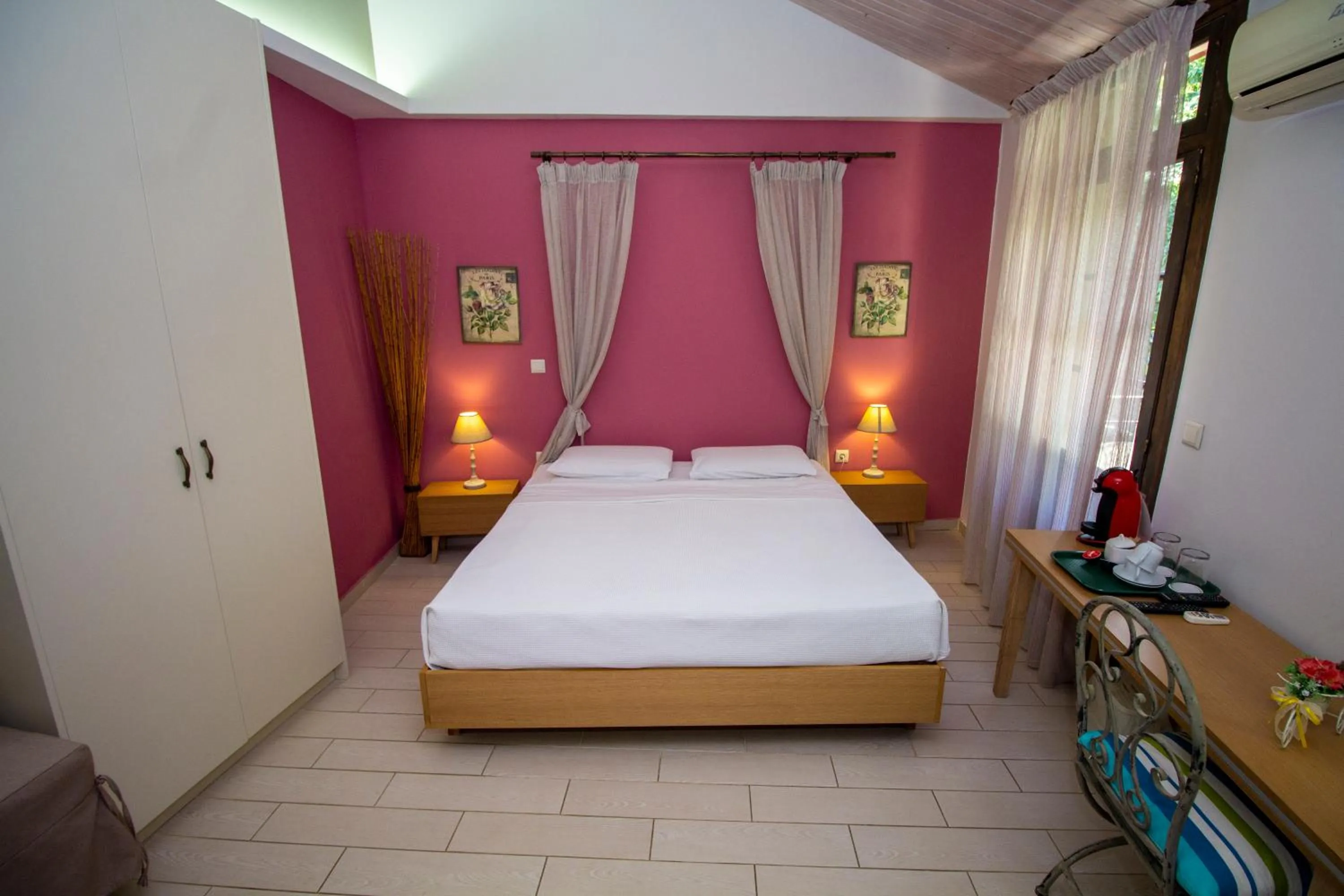 Bed in Elia Portou Rooms