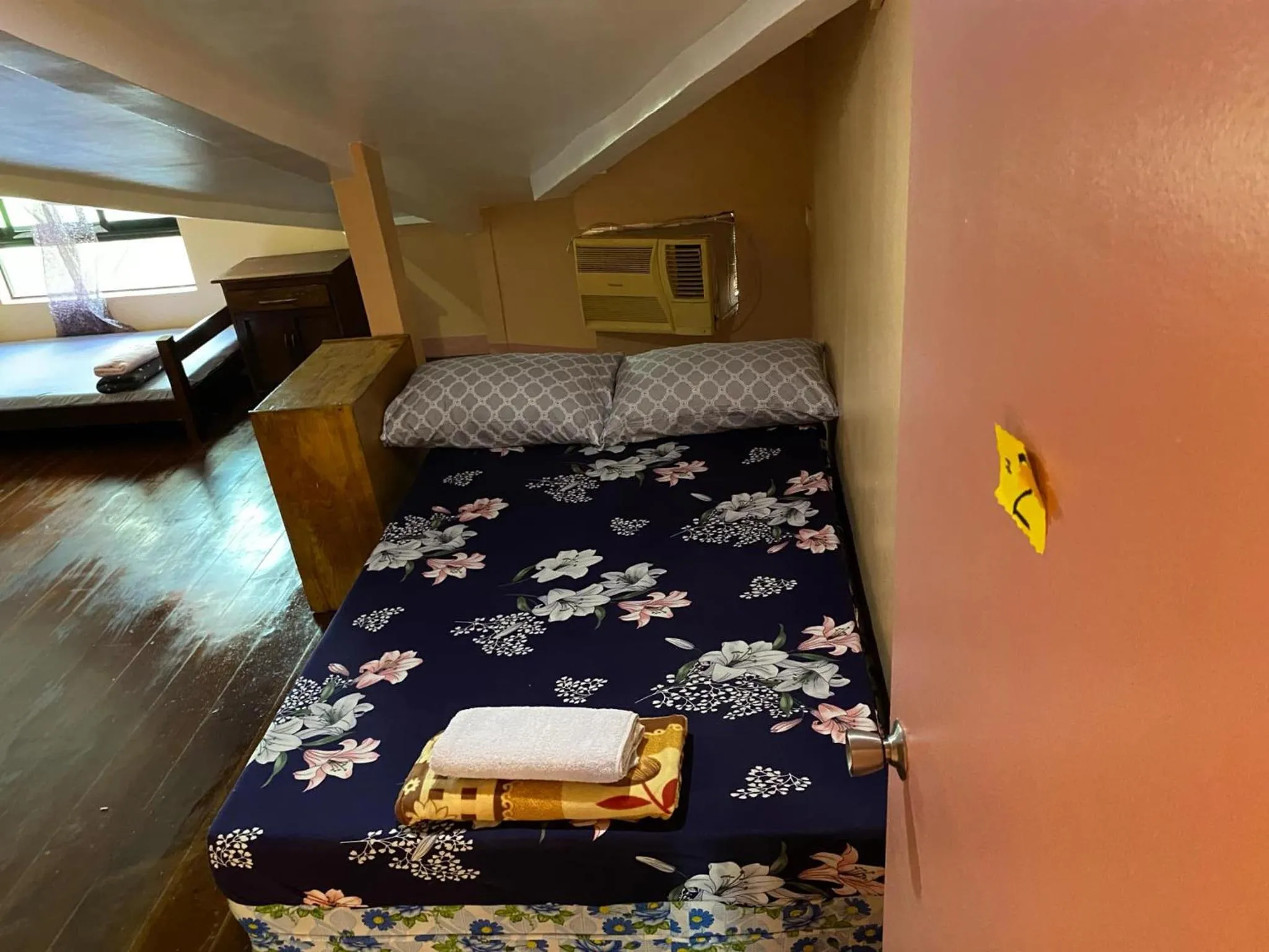 Bed in SeaShore Garden Resort