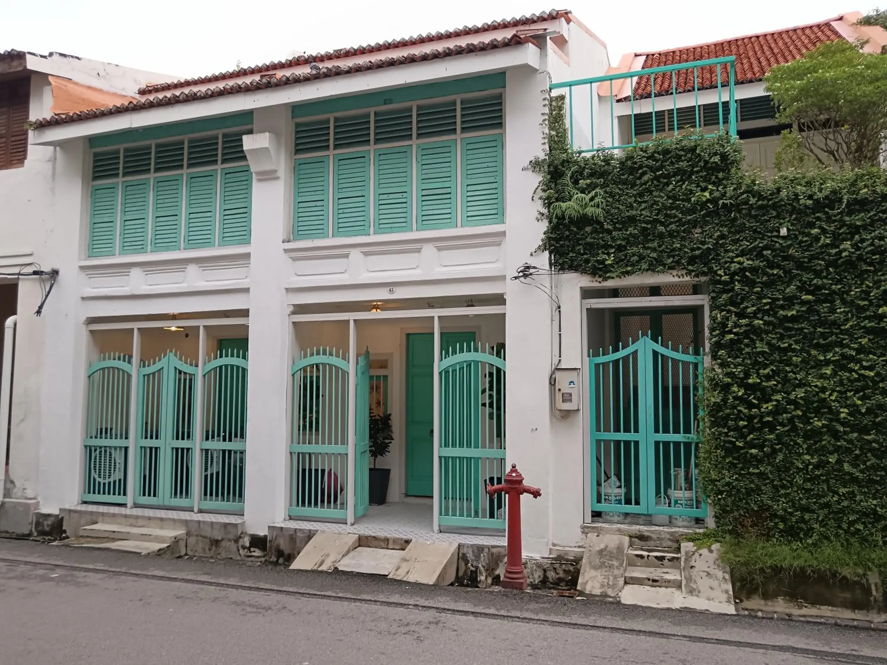 Property building in The Georgetown Green Gates Property building in The Georgetown Green Gates