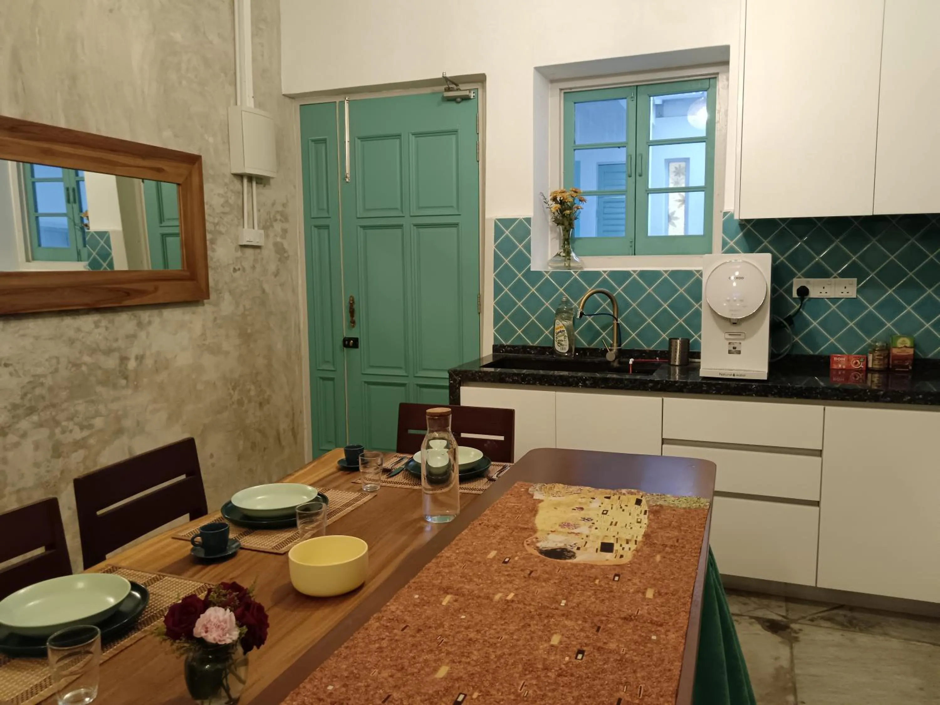 Kitchen or kitchenette in The Georgetown Green Gates