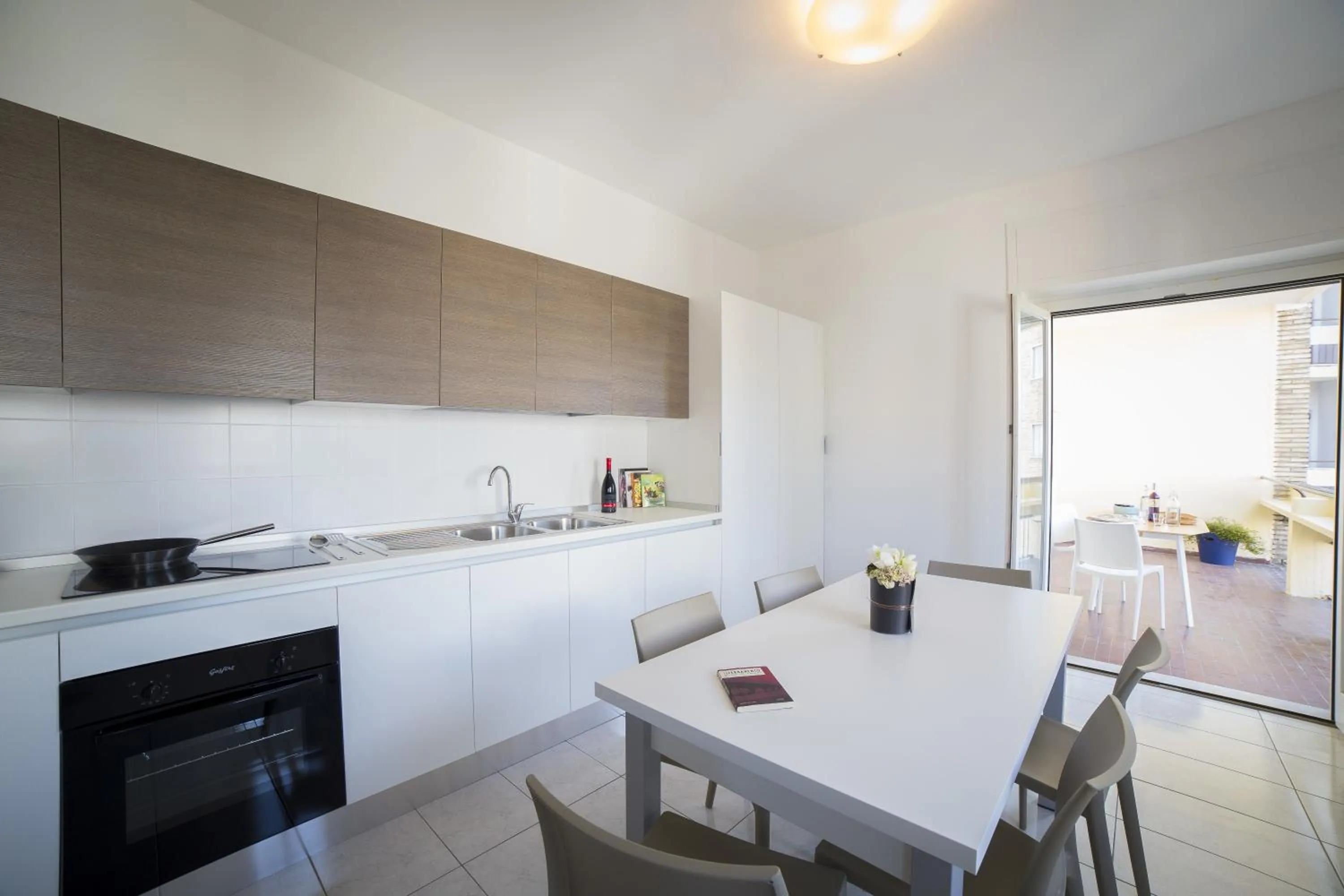 Kitchen or kitchenette in Dreams Hotel Residenza Gambara