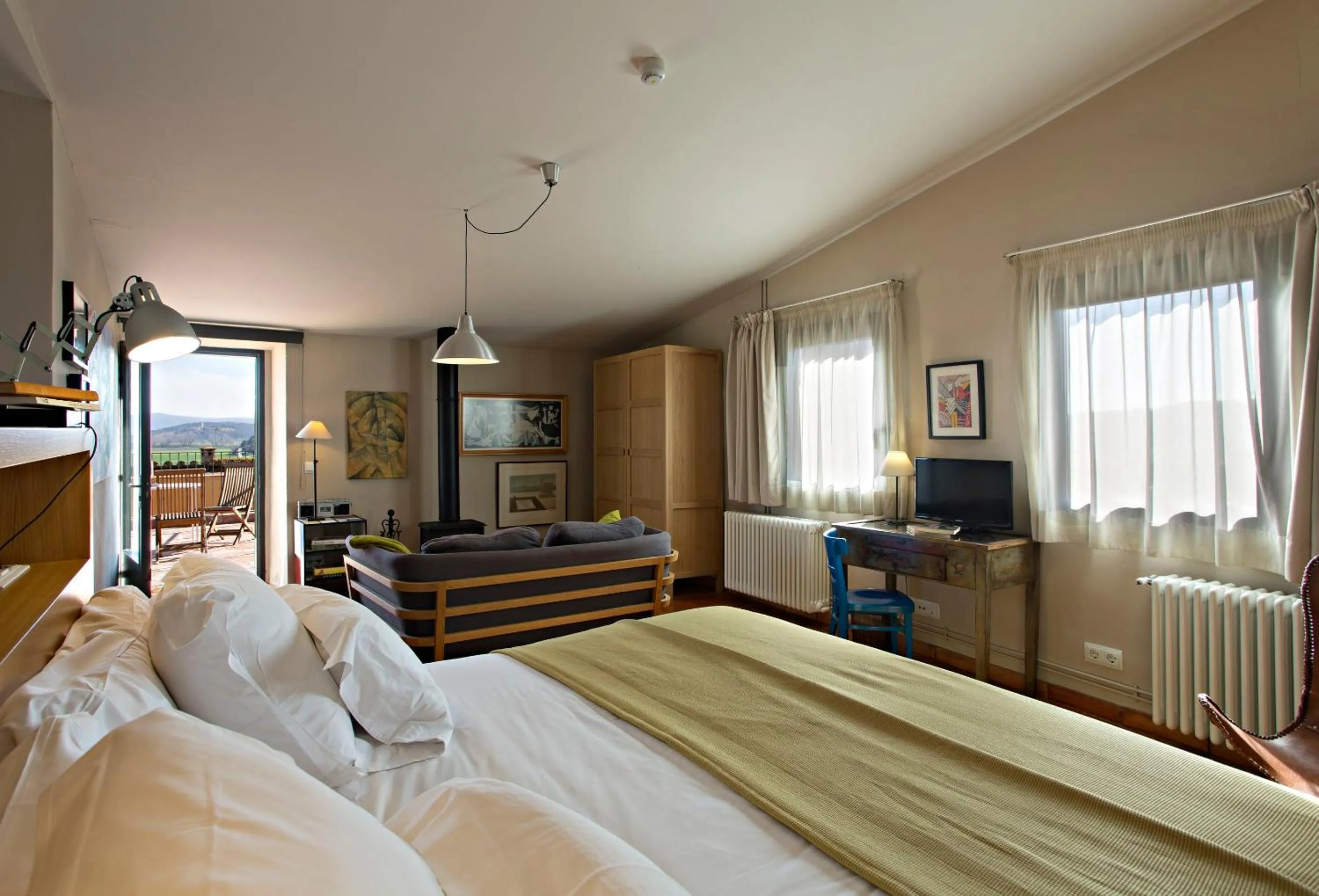 Bed in Encís d'Empordà -Adults Only-