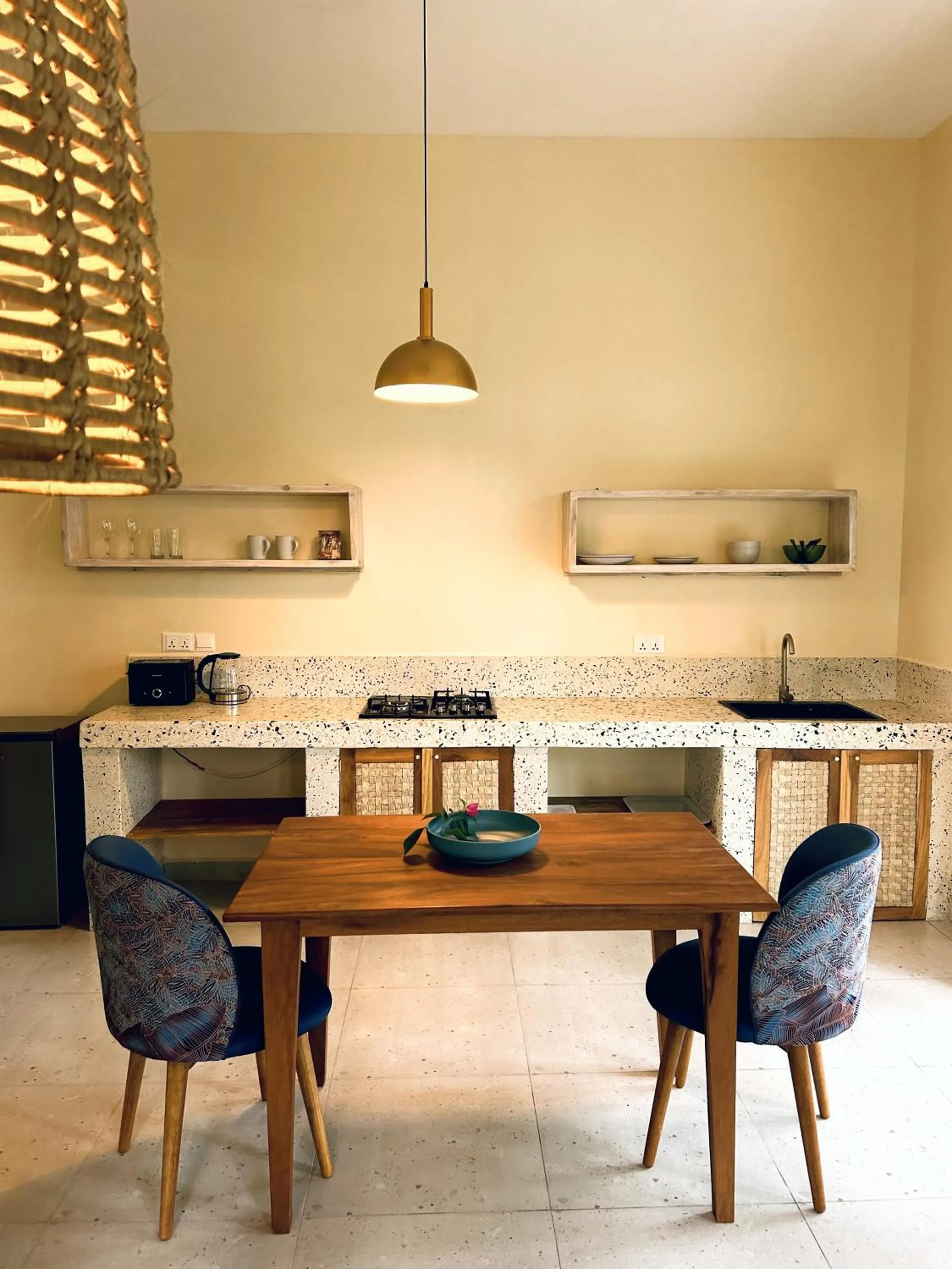 Kitchen or kitchenette in Villa Bahati Zanzibar