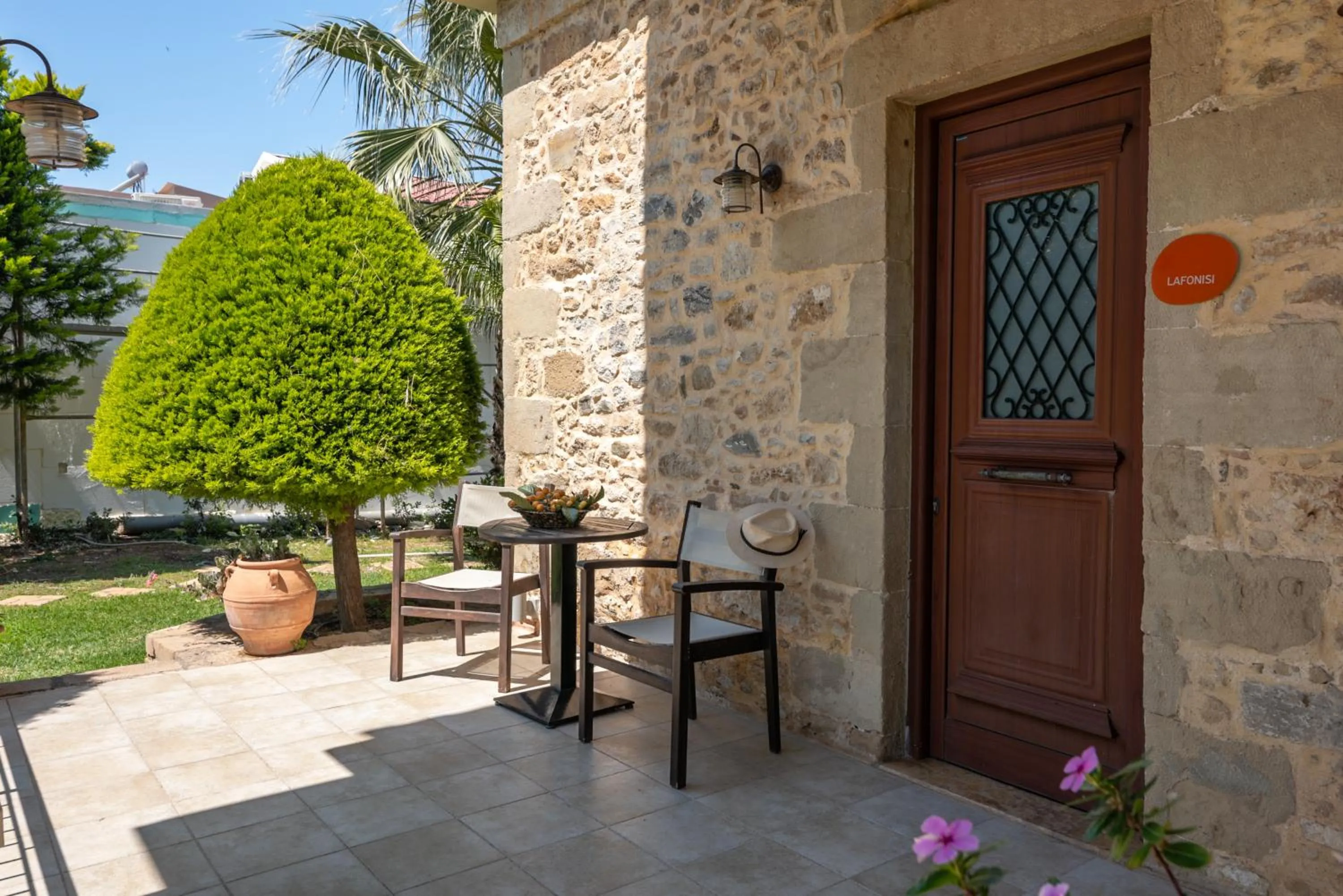 Property building in Secreto Studios