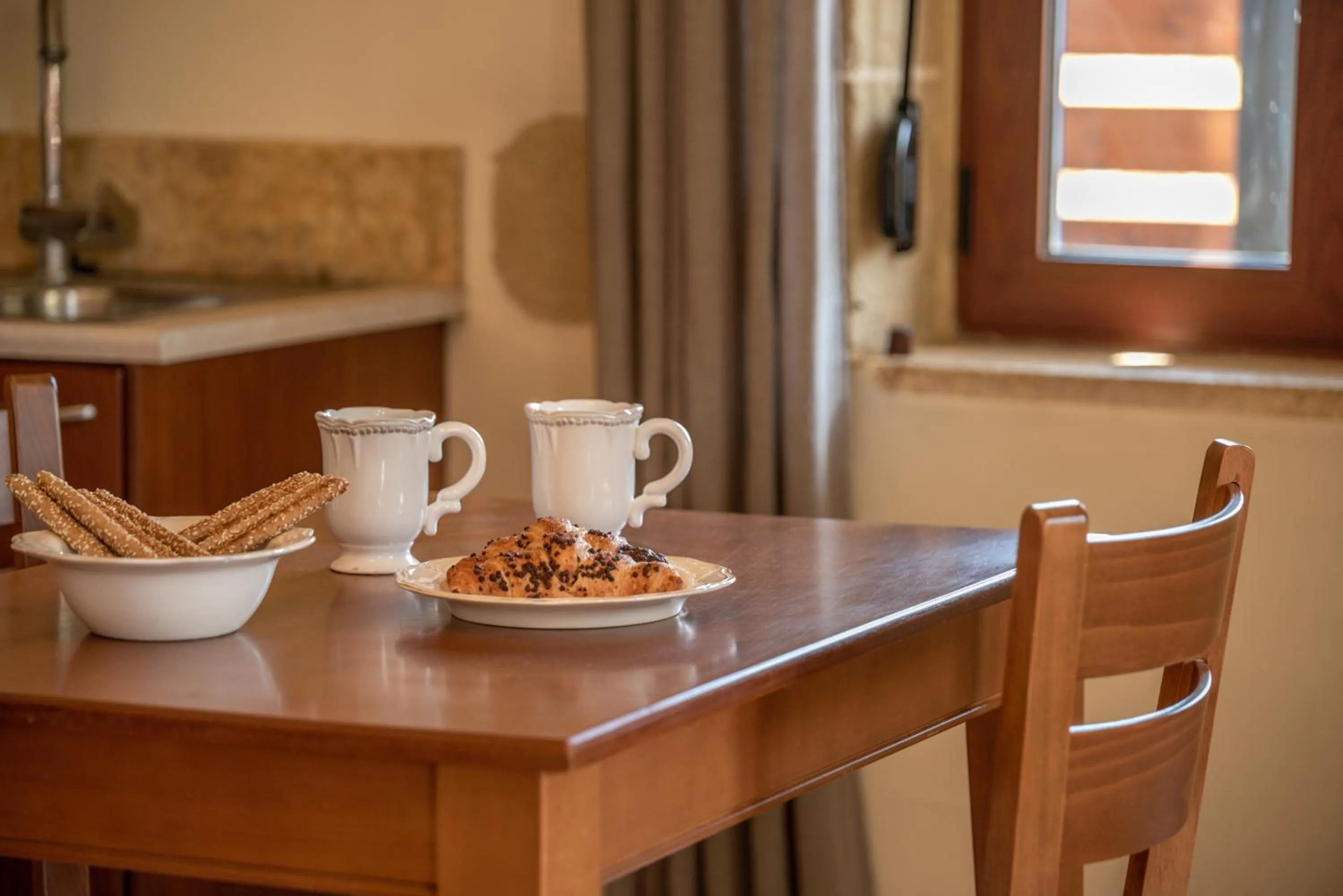 Dining area in Secreto Studios