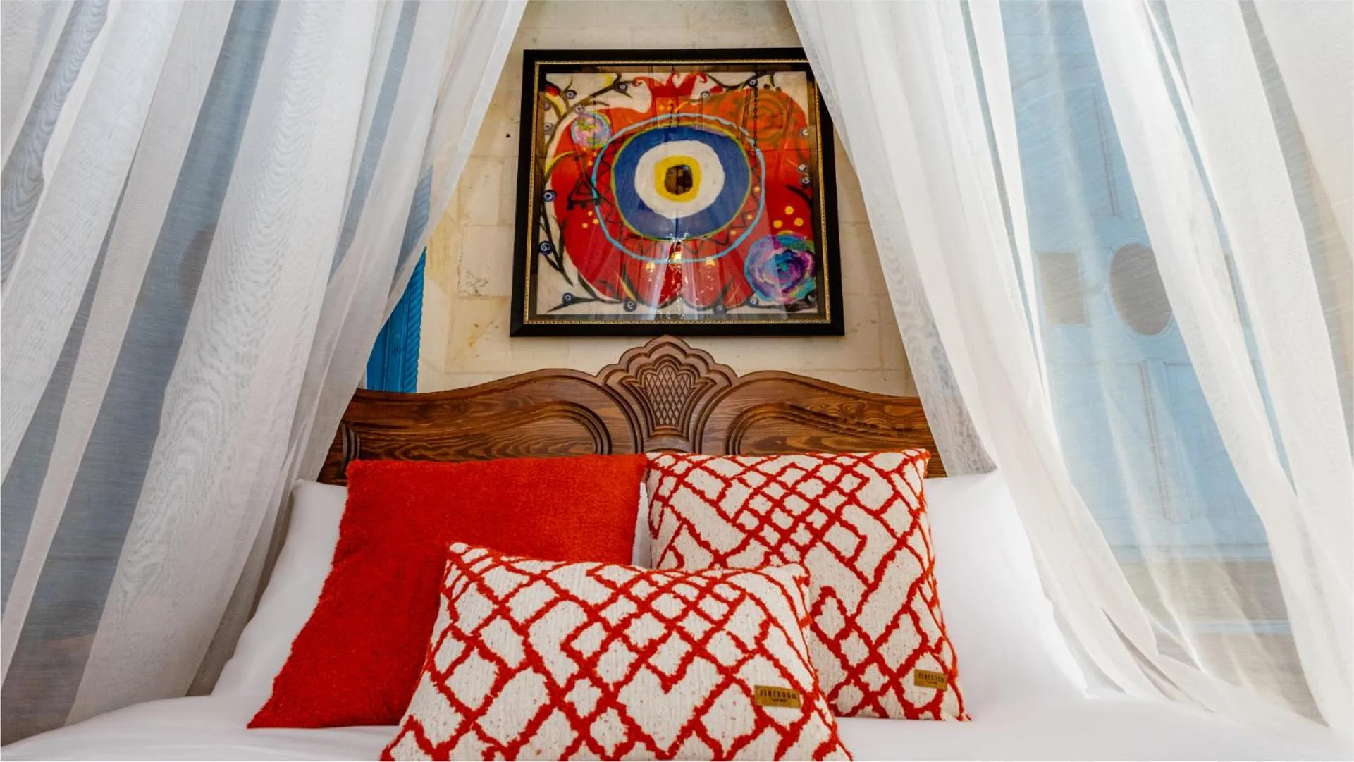 Decorative detail in Stone House by Cevahir