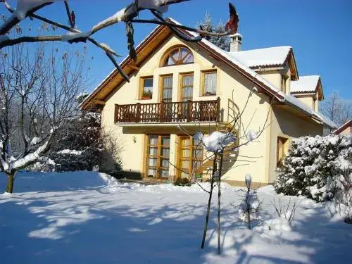 Katka a Martin samostatný apartmán s vlastným vchodom Katka a Martin samostatný apartmán s vlastným vchodom