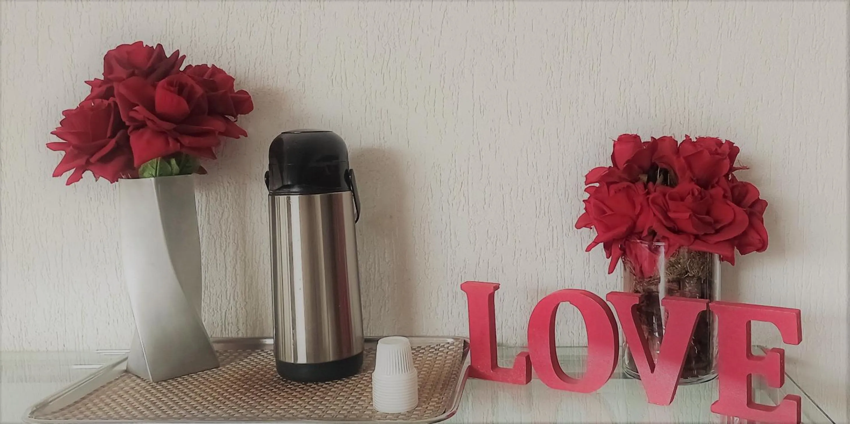 Coffee/tea facilities in Motel Segredos (Adults Only)