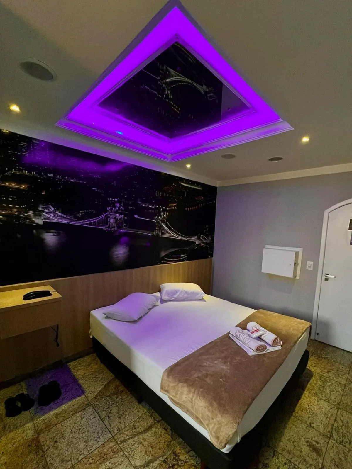Bed in Motel Segredos (Adults Only)