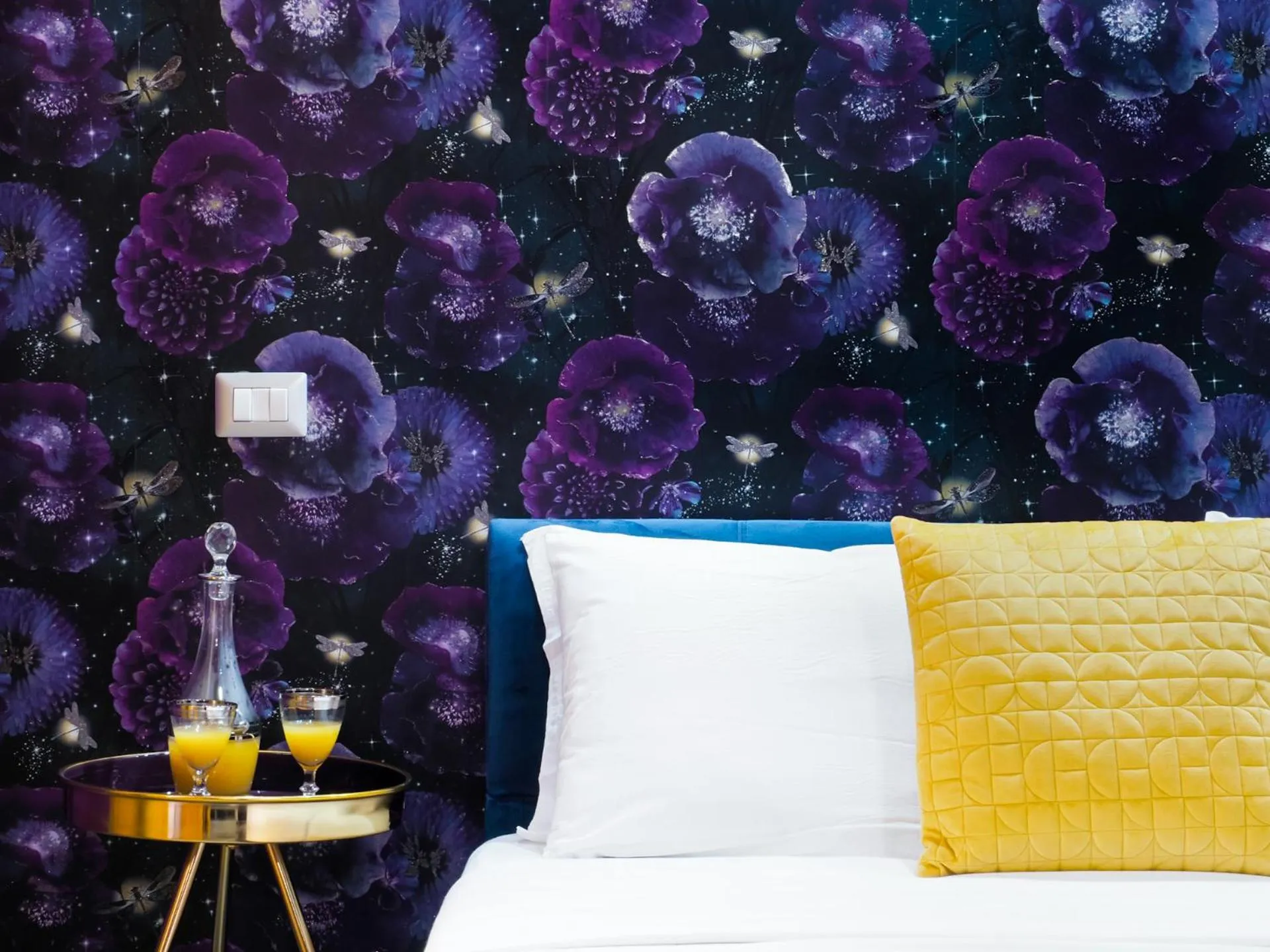 Bed in C'est La Vie Suites