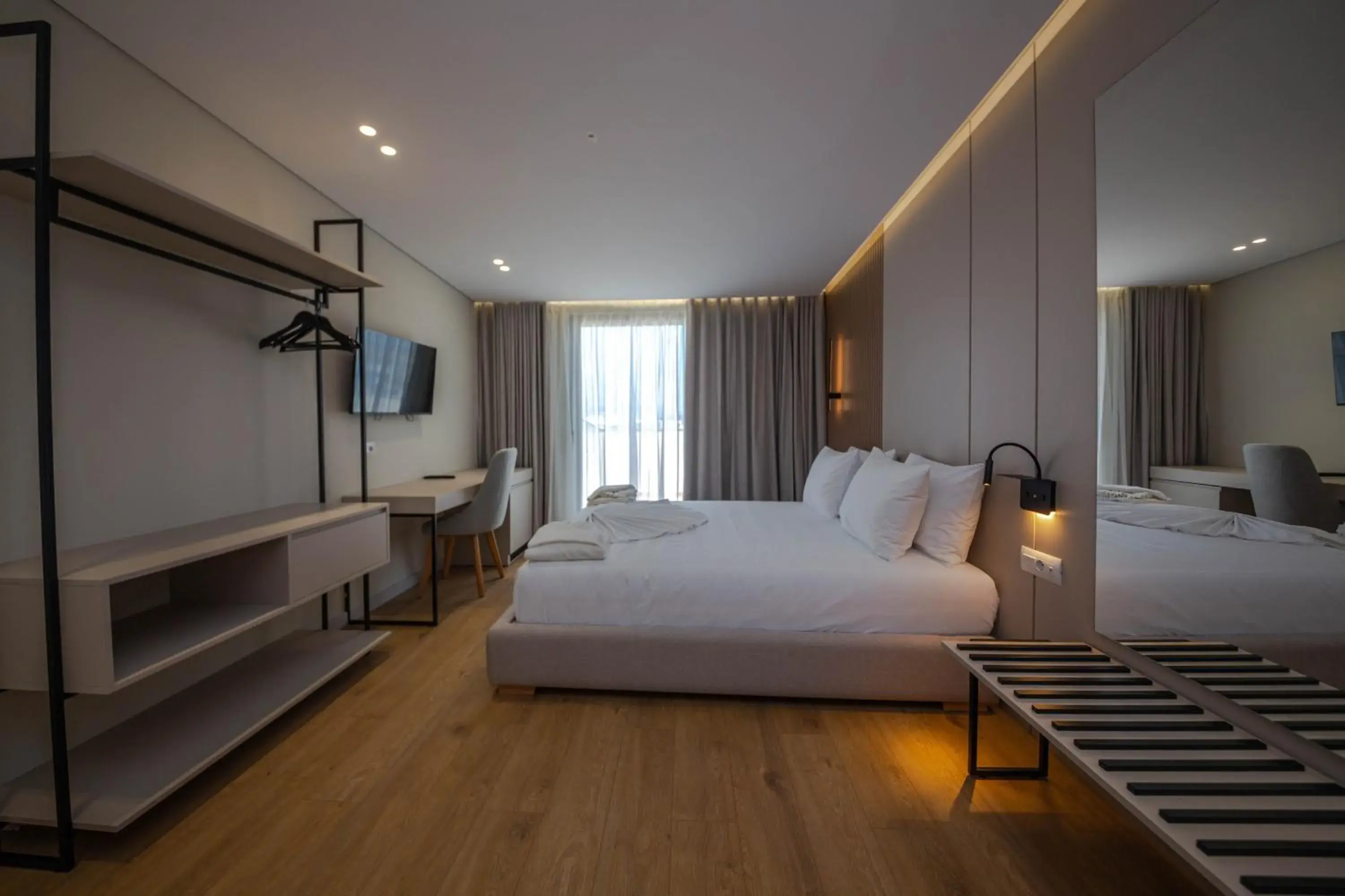 Superior Triple Room with Sea View in Hotel Vista Mare Superior Triple Room with Sea View in Hotel Vista Mare