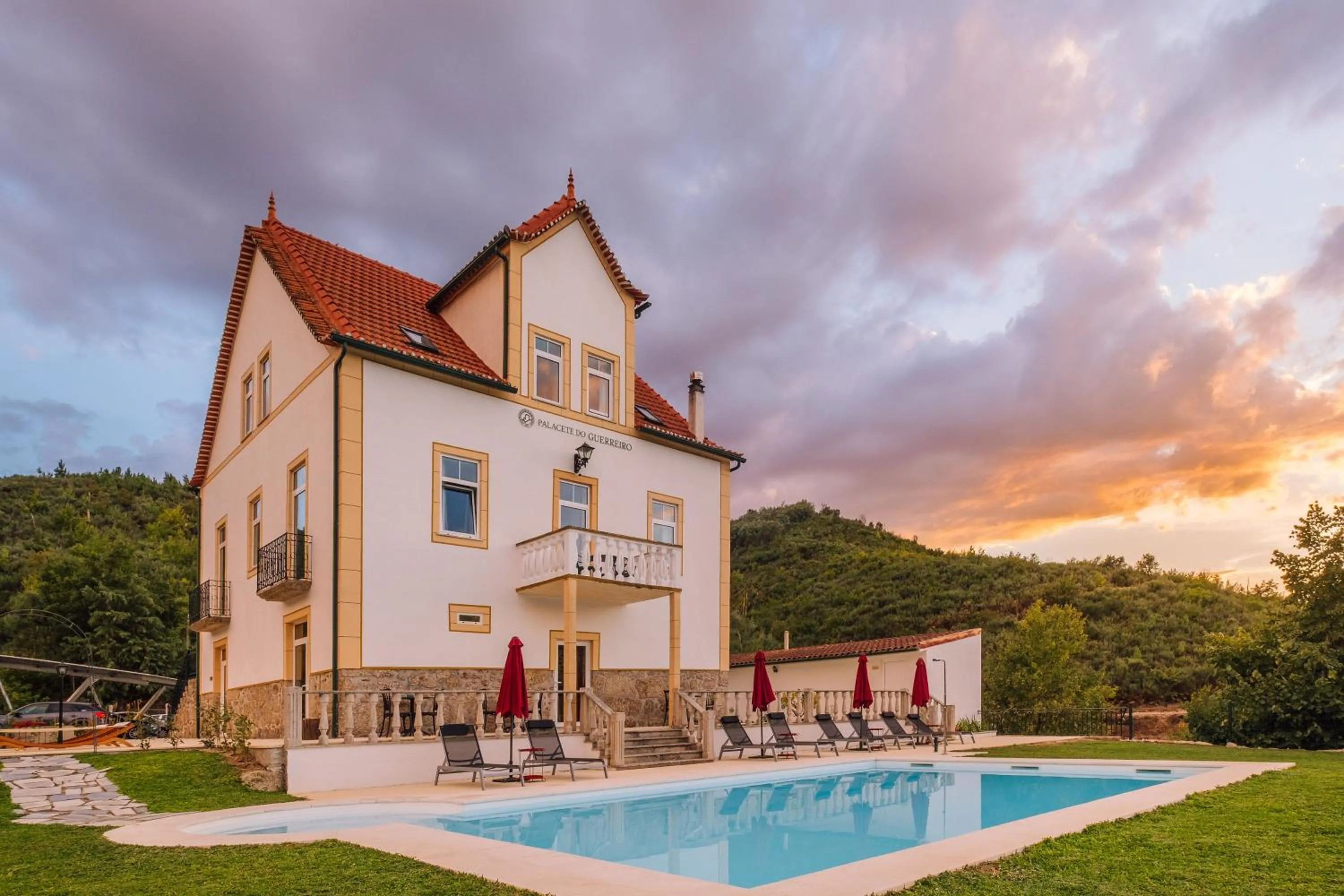 Property building in Palacete do Guerreiro Charme Hotel & SPA