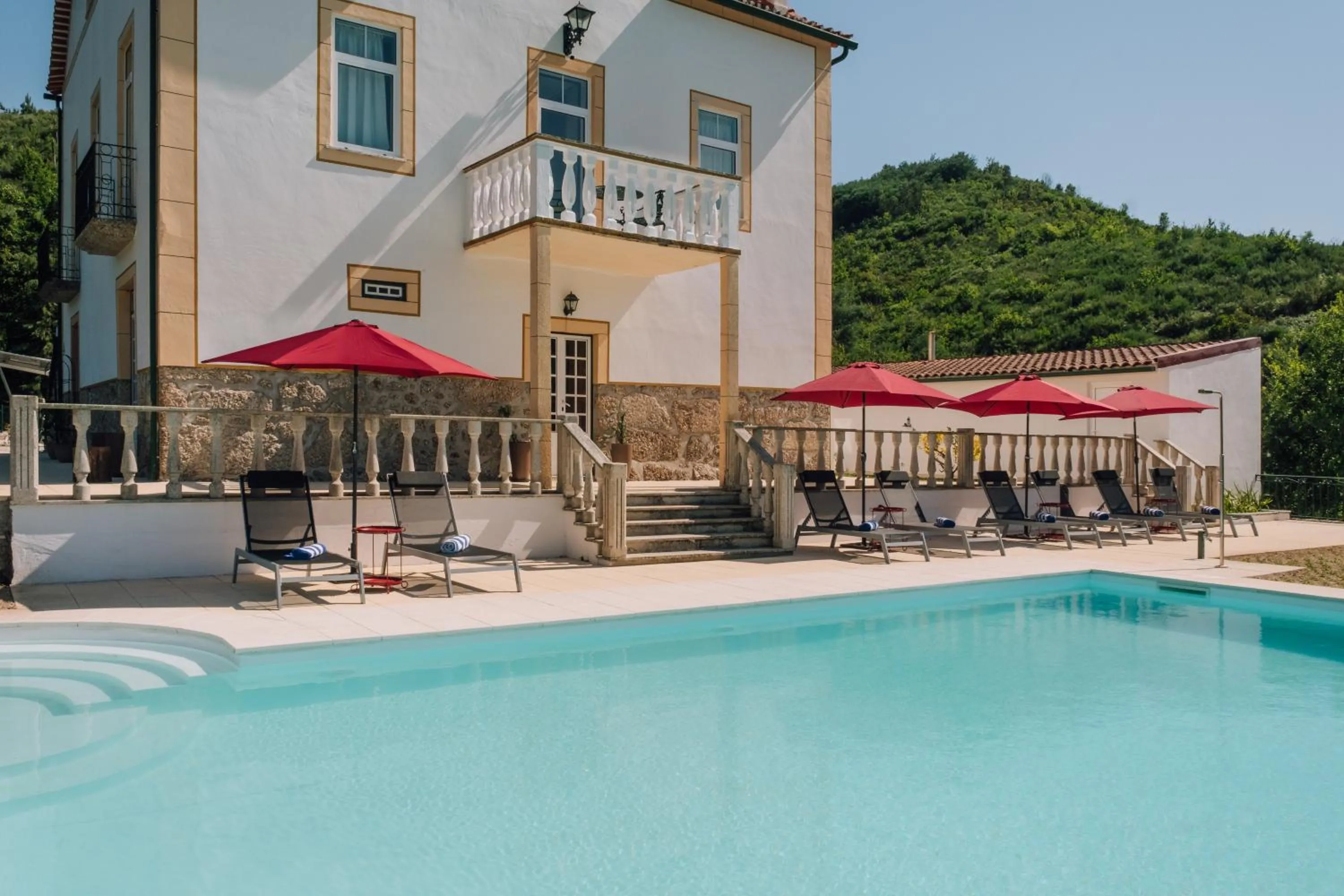 Swimming pool in Palacete do Guerreiro Charme Hotel & SPA