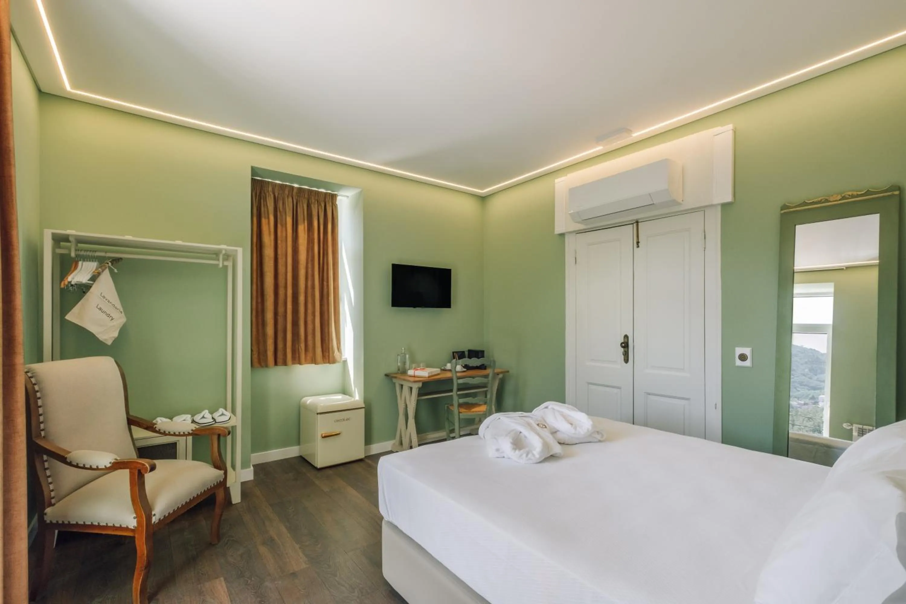 Bed in Palacete do Guerreiro Charme Hotel & SPA
