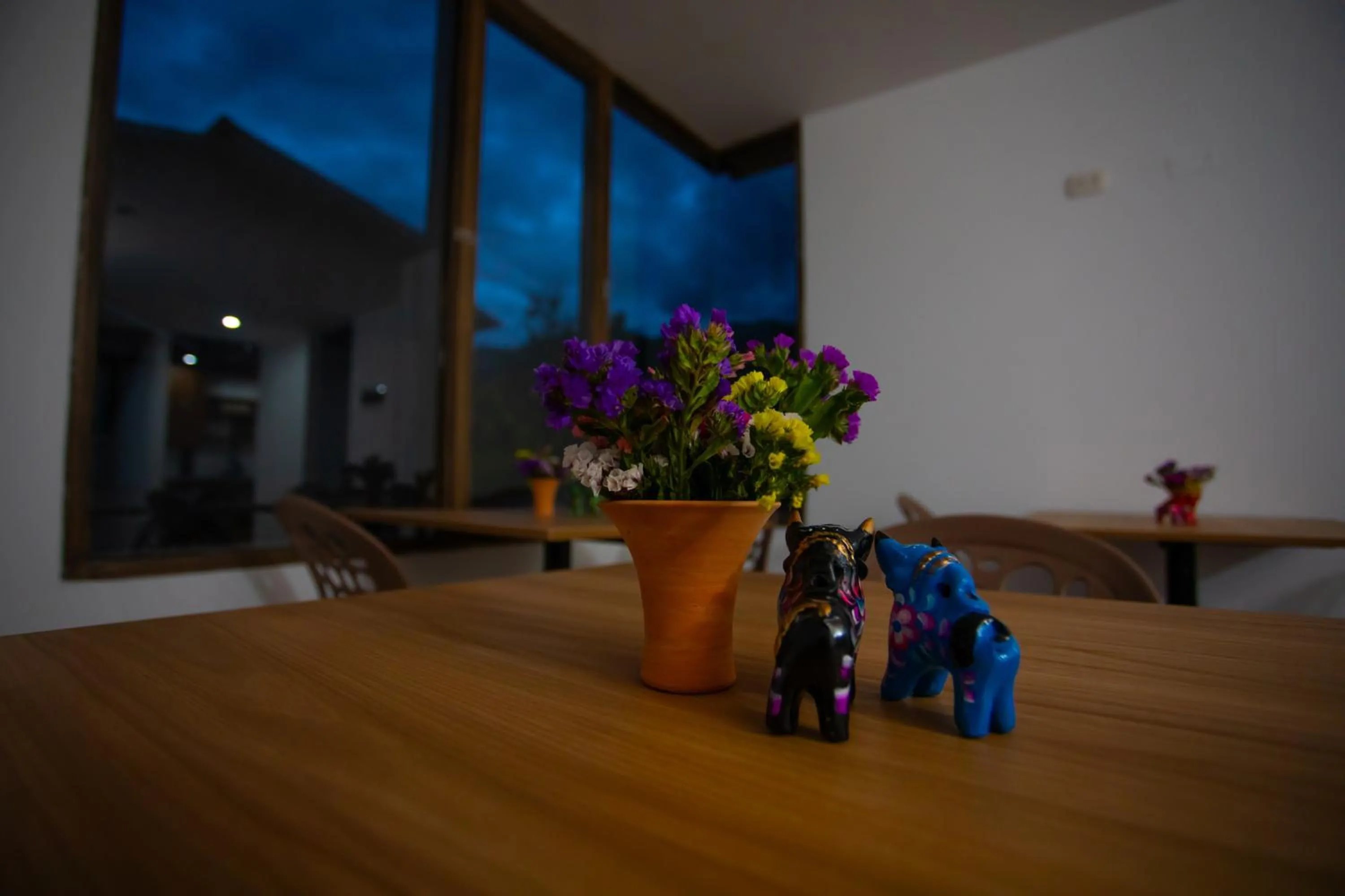 Dining area in MUJU hotel by Ämak