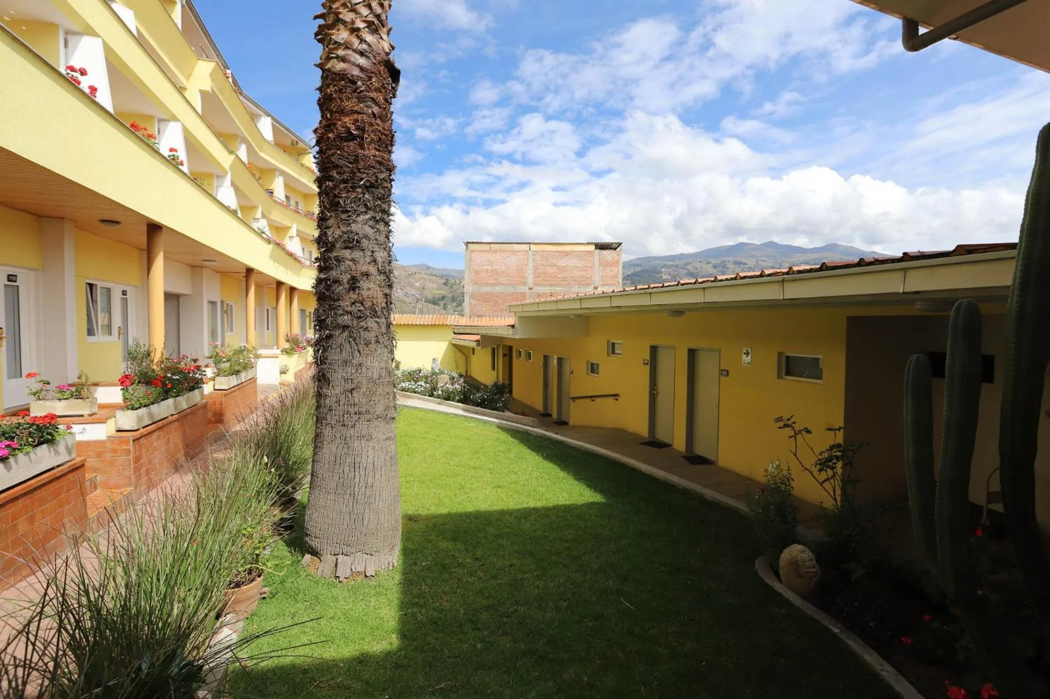 Property building in Hotel Andino Club - Hotel Asociado Casa Andina