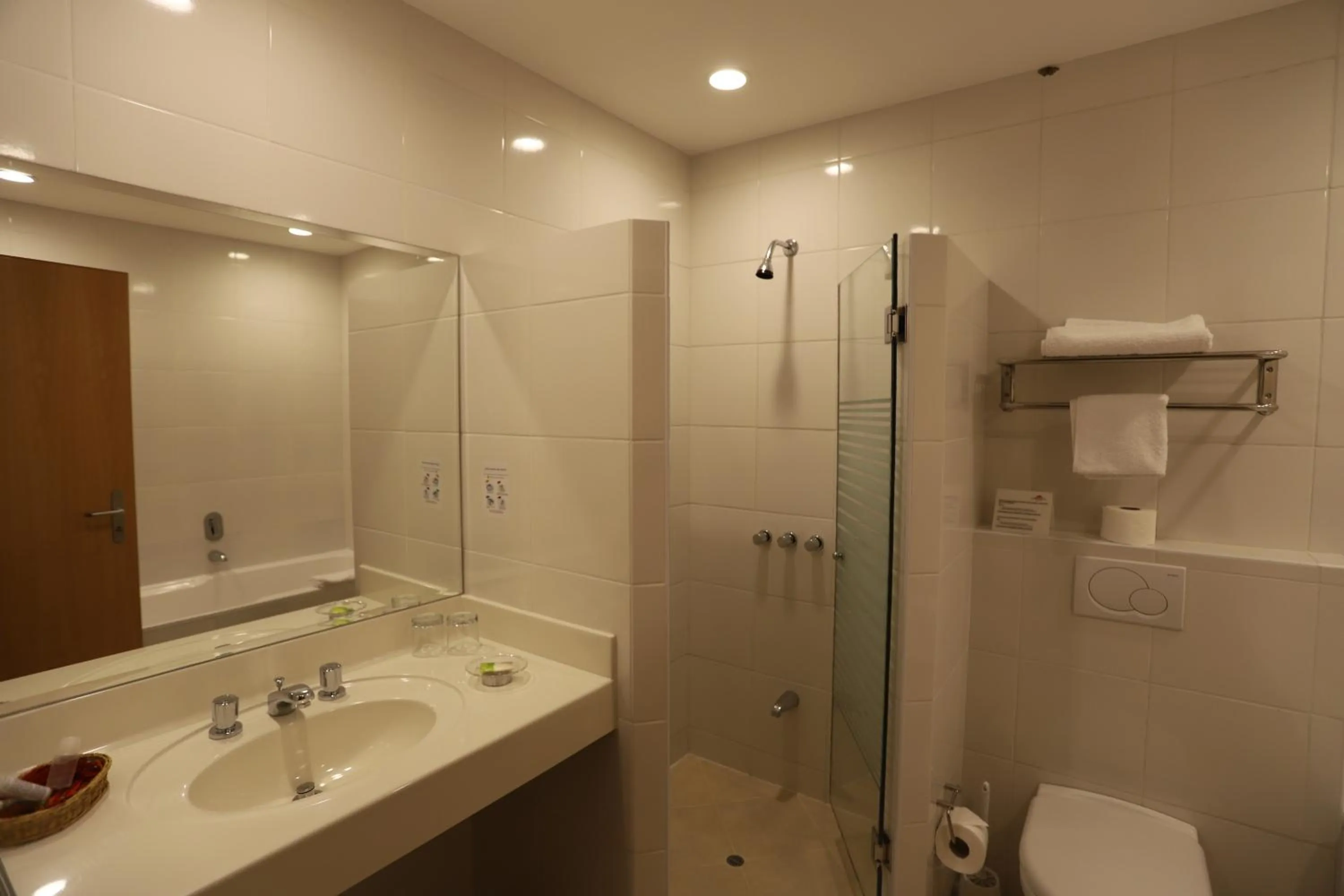 Bathroom in Hotel Andino Club - Hotel Asociado Casa Andina