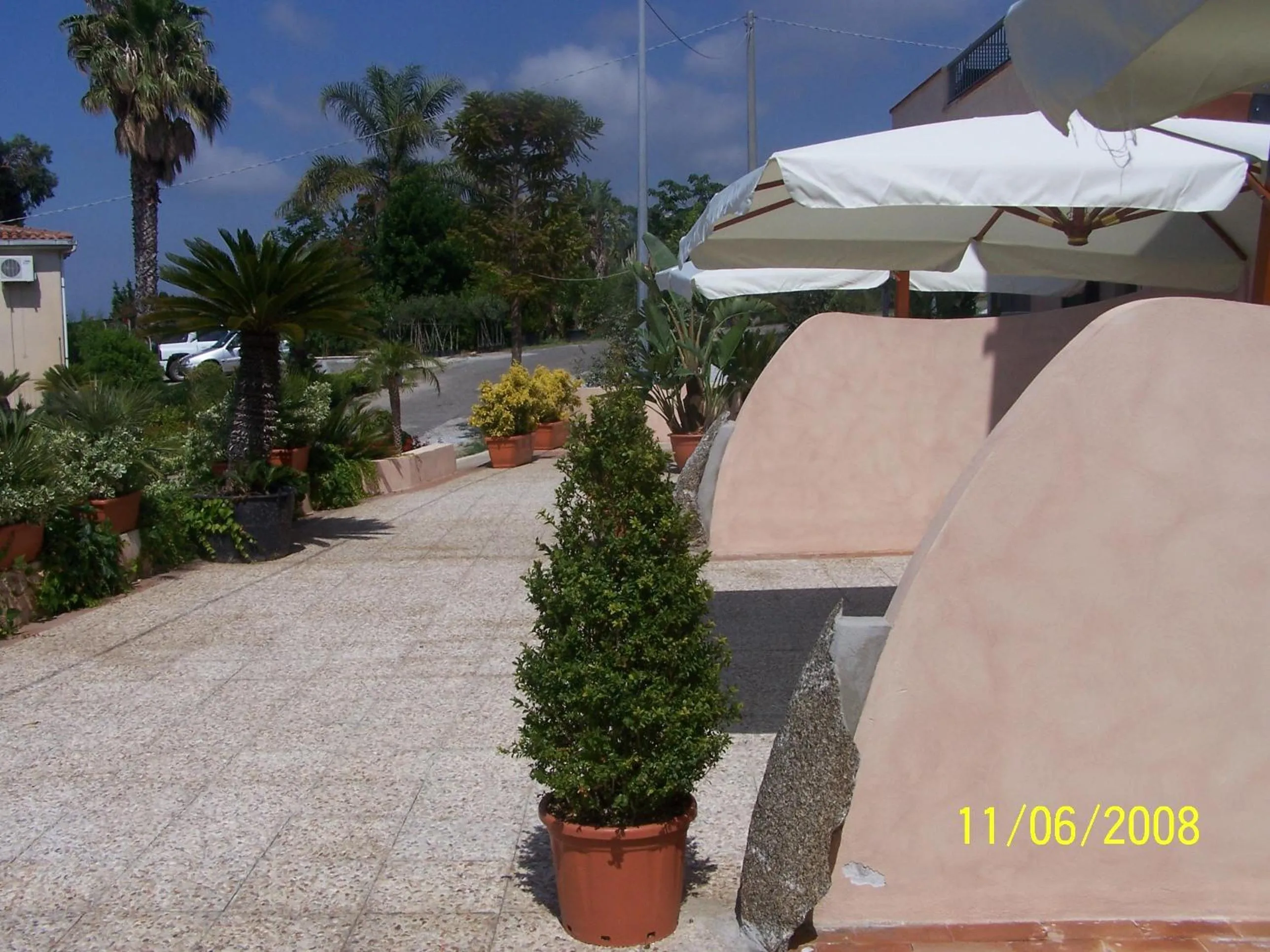 Decorative detail in Residence Floritalia - Ricarica auto elettriche